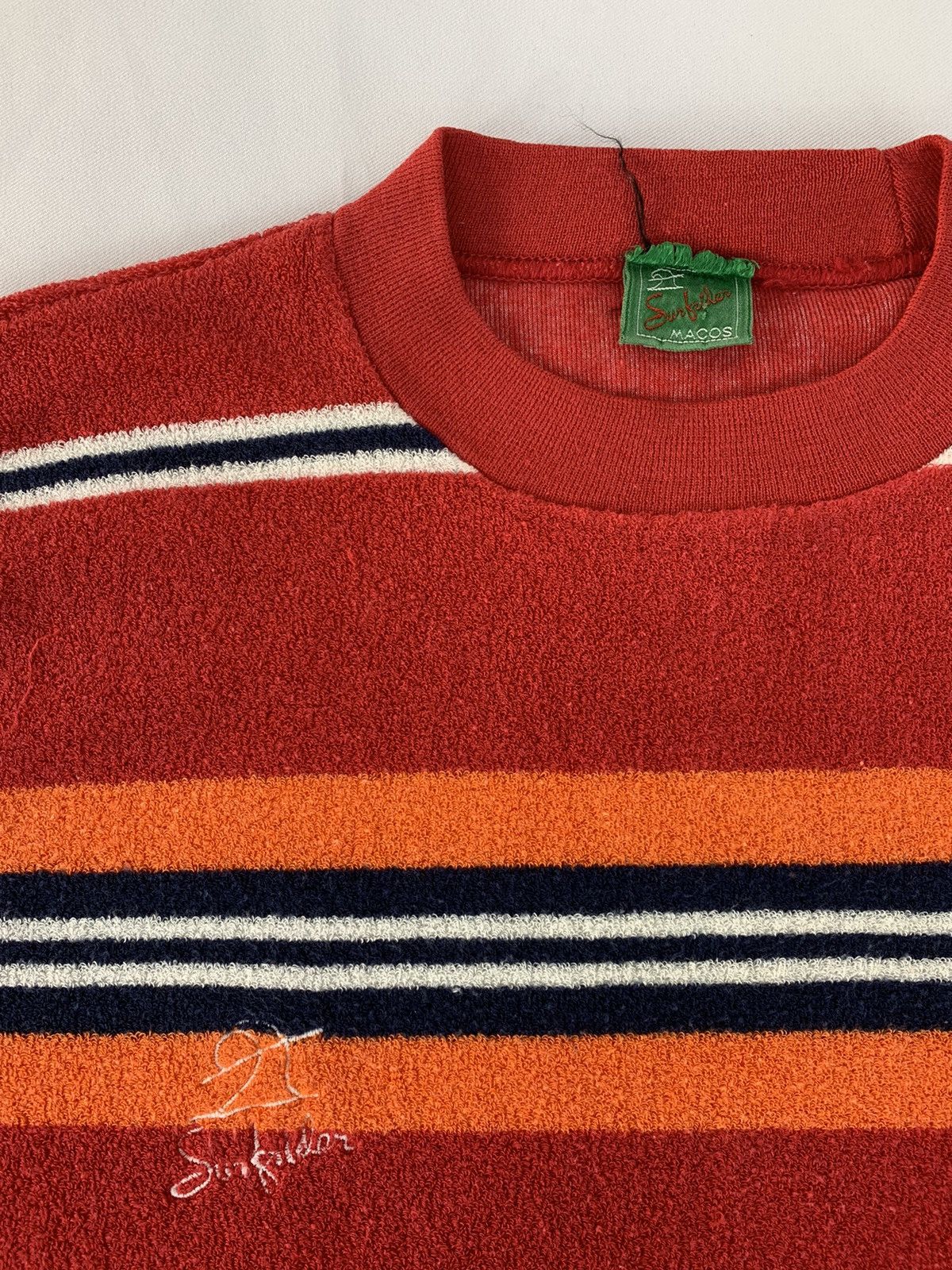 OVER THE STRiPES 80s 90s Macos Sunfider Surf riders Colorful Over The Stripes Size US S / EU 44-46 / 1 - 4 Thumbnail