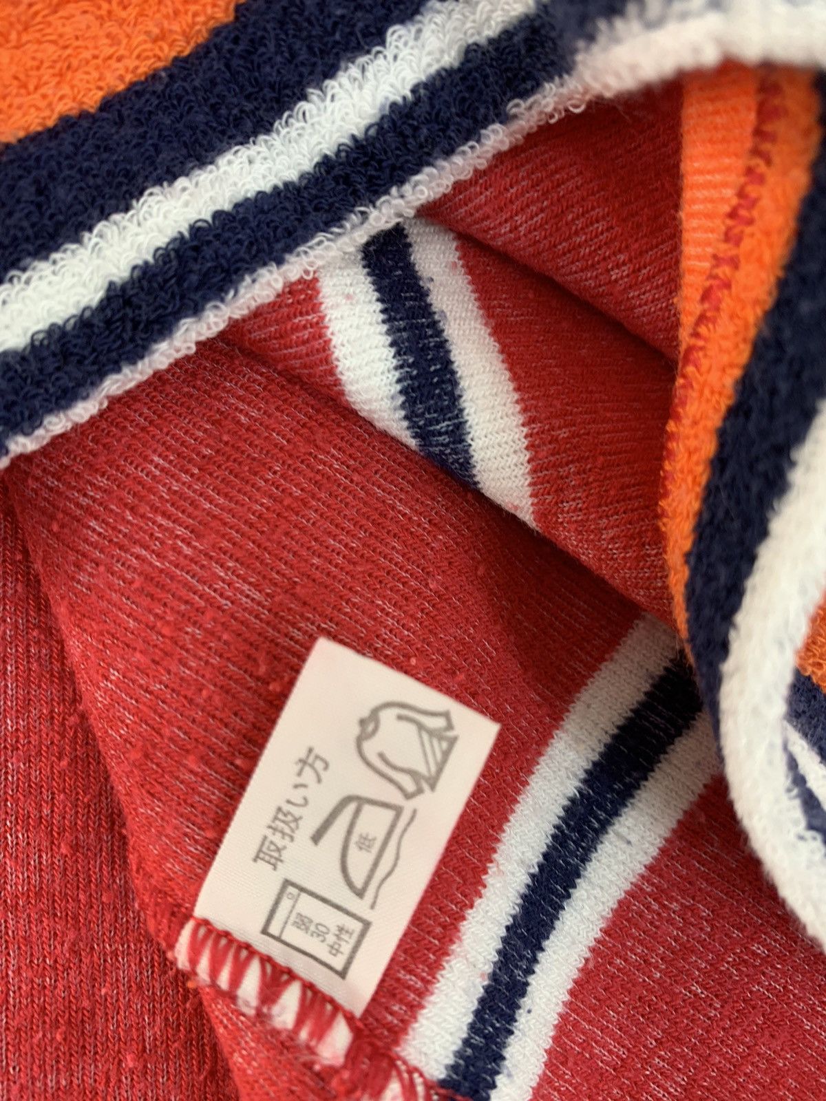 OVER THE STRiPES 80s 90s Macos Sunfider Surf riders Colorful Over The Stripes Size US S / EU 44-46 / 1 - 7 Thumbnail