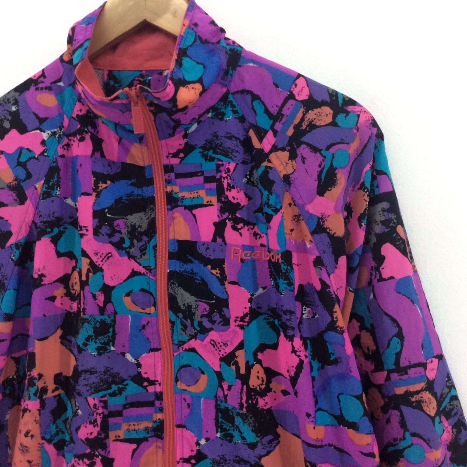 Reebok Limited Size Large Big Logo Hip Hop Windbreaker All over printed