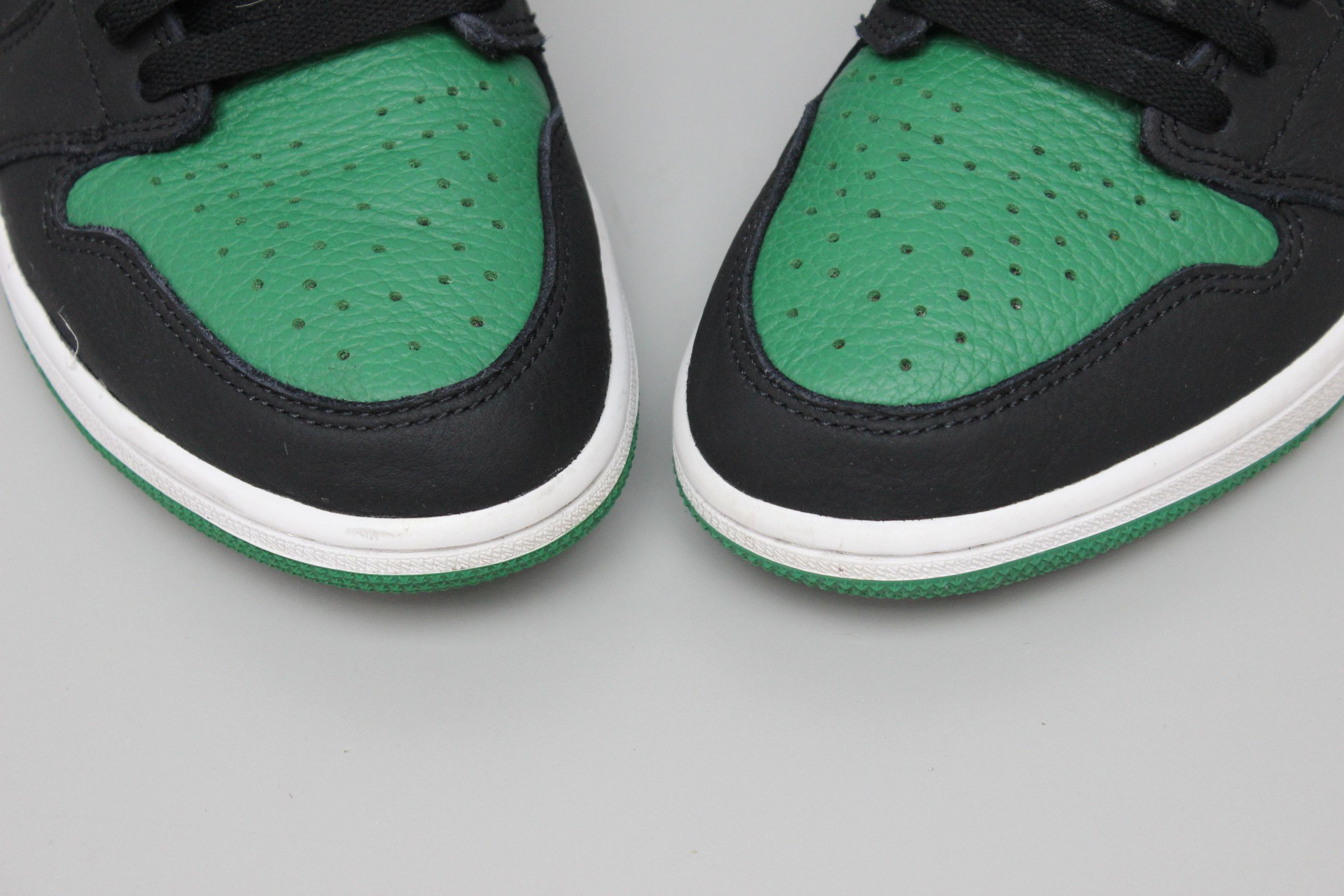 pine green jordan high