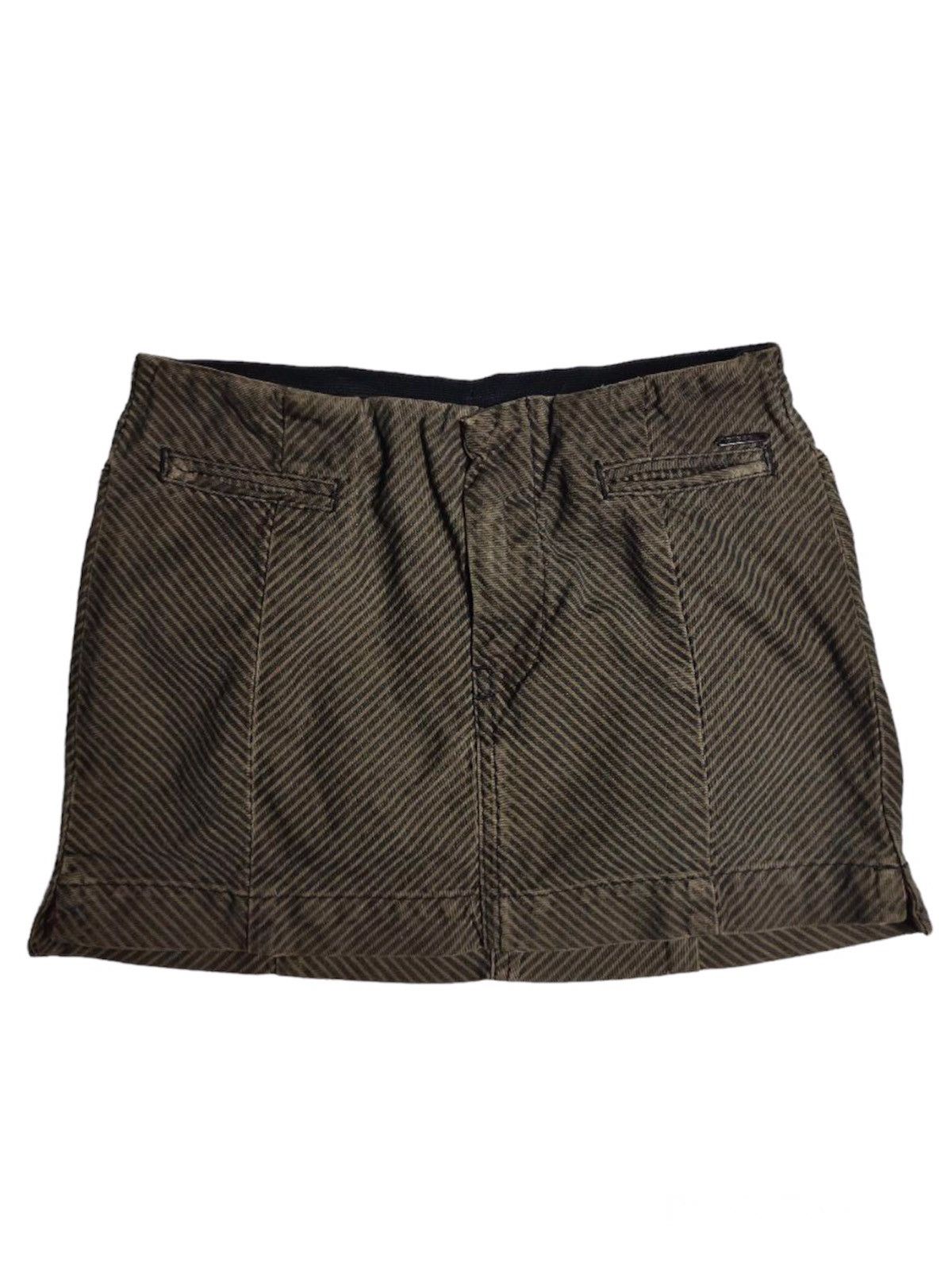 image of Avant Garde x Diesel Short Skirt Size 24 in Olive, Women's