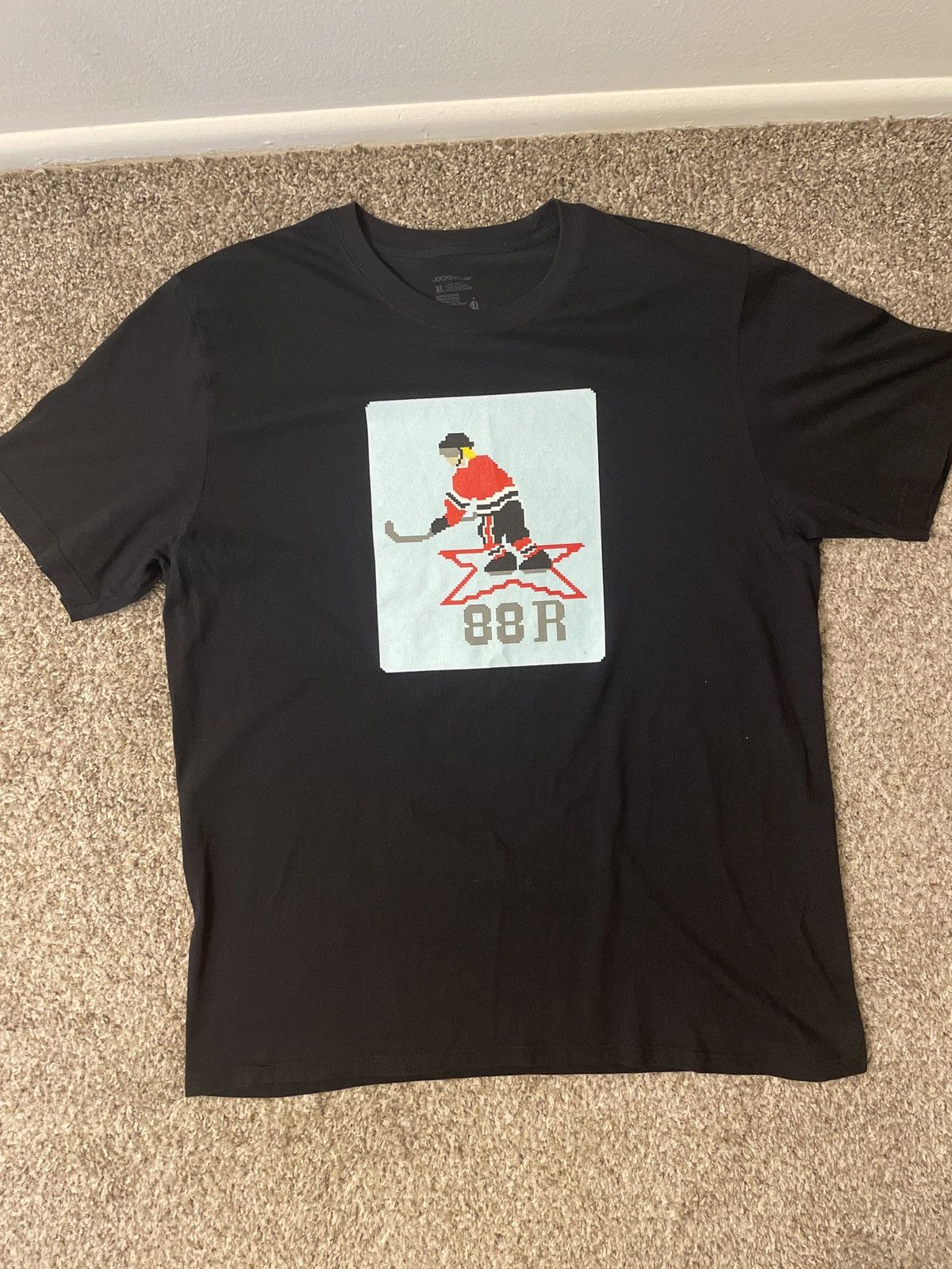 Vintage Pixel Patrick Kane Size US XL / EU 56 / 4 - 1 Thumbnail