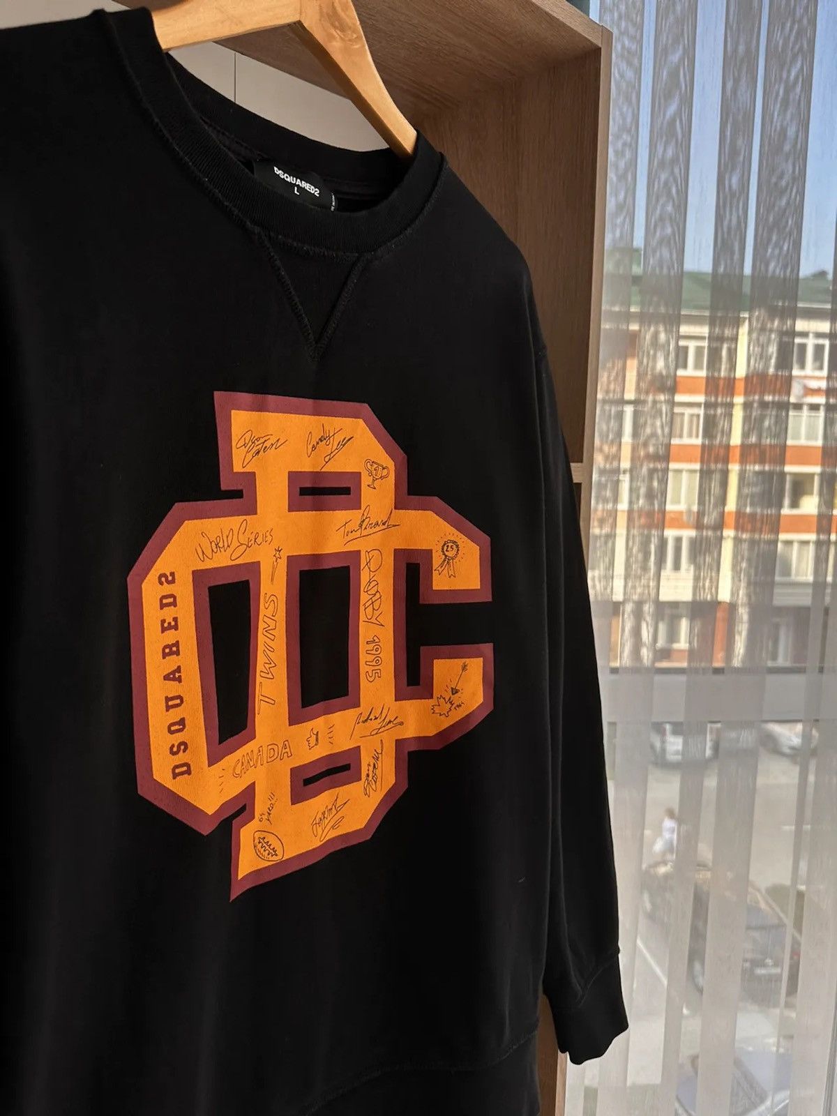 Vintage Dsquared2 College Big Logo Sweatshirt