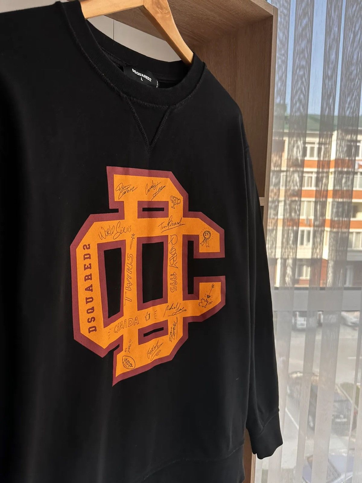 Vintage Dsquared2 College Big Logo Sweatshirt
