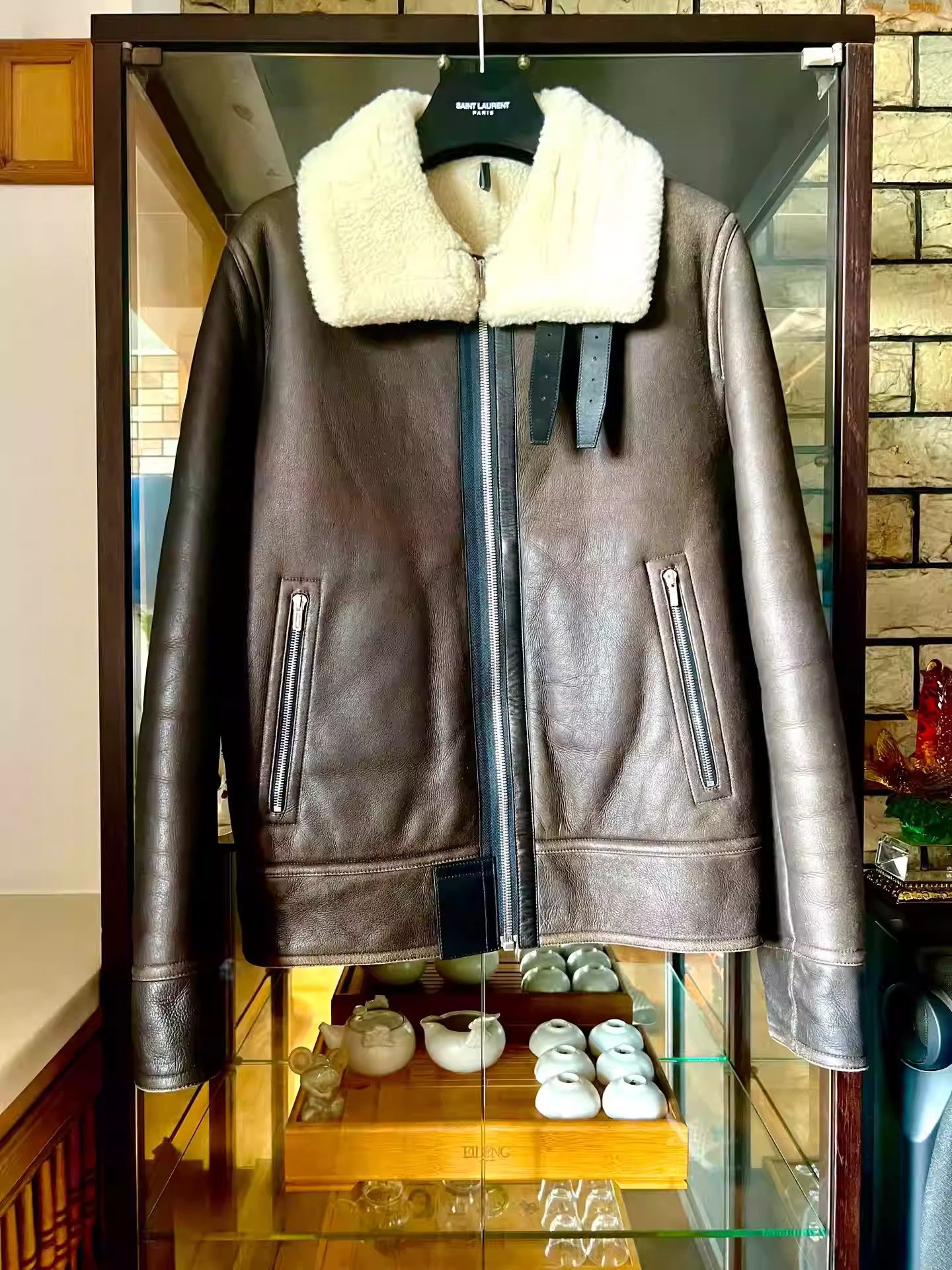 Dior dior Suzuran Cowhide Fur Coat Size US M / EU 48-50 / 2 - 1 Thumbnail