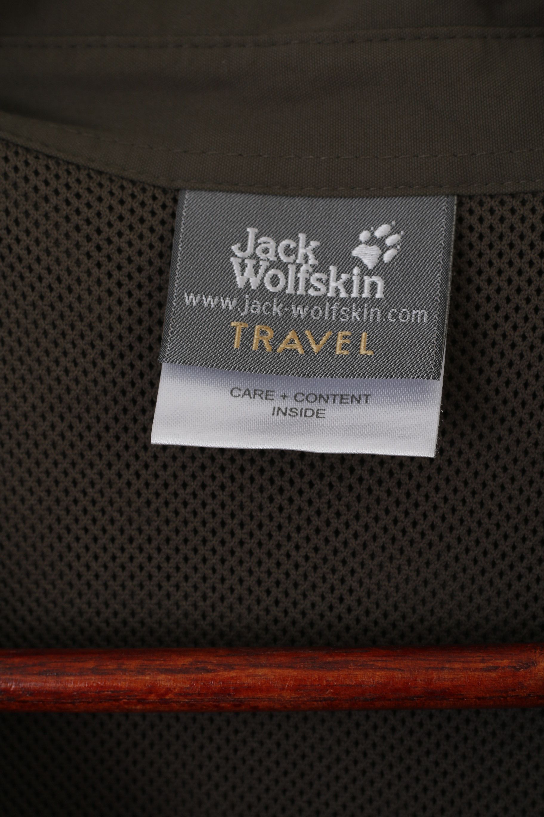 Jack Wolfskin Jack Wolfskin Travel Men L Casual Shirt Green Nylon 1246 Size US L / EU 52-54 / 3 - 6 Thumbnail
