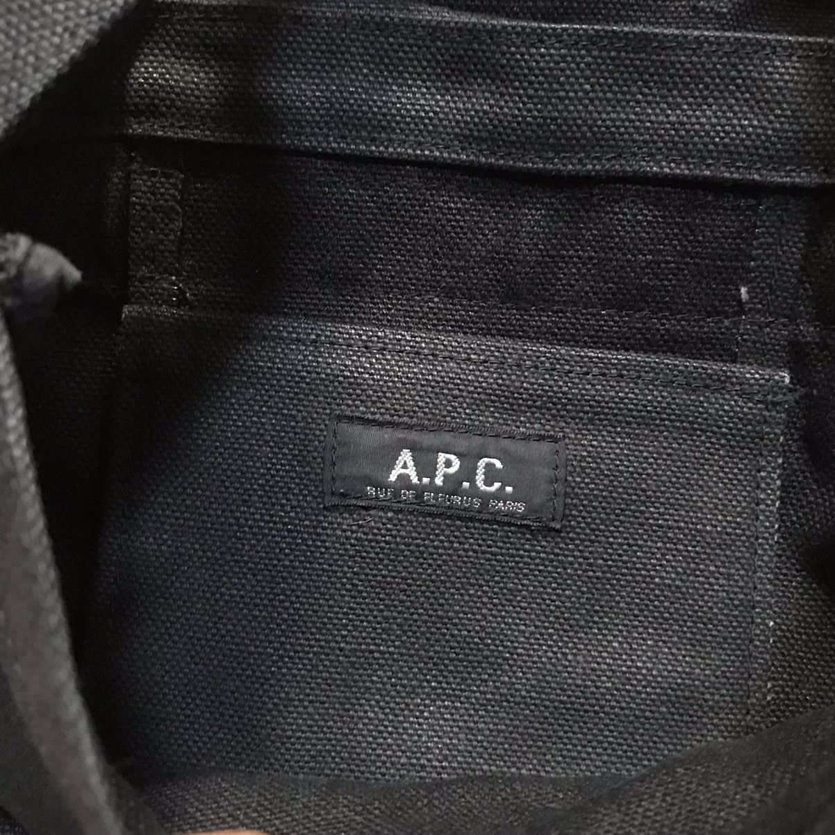 A.P.C. A.P.C Hiver 2003 Linen Sling Bag A.P.C Designer Size ONE SIZE - 10 Thumbnail