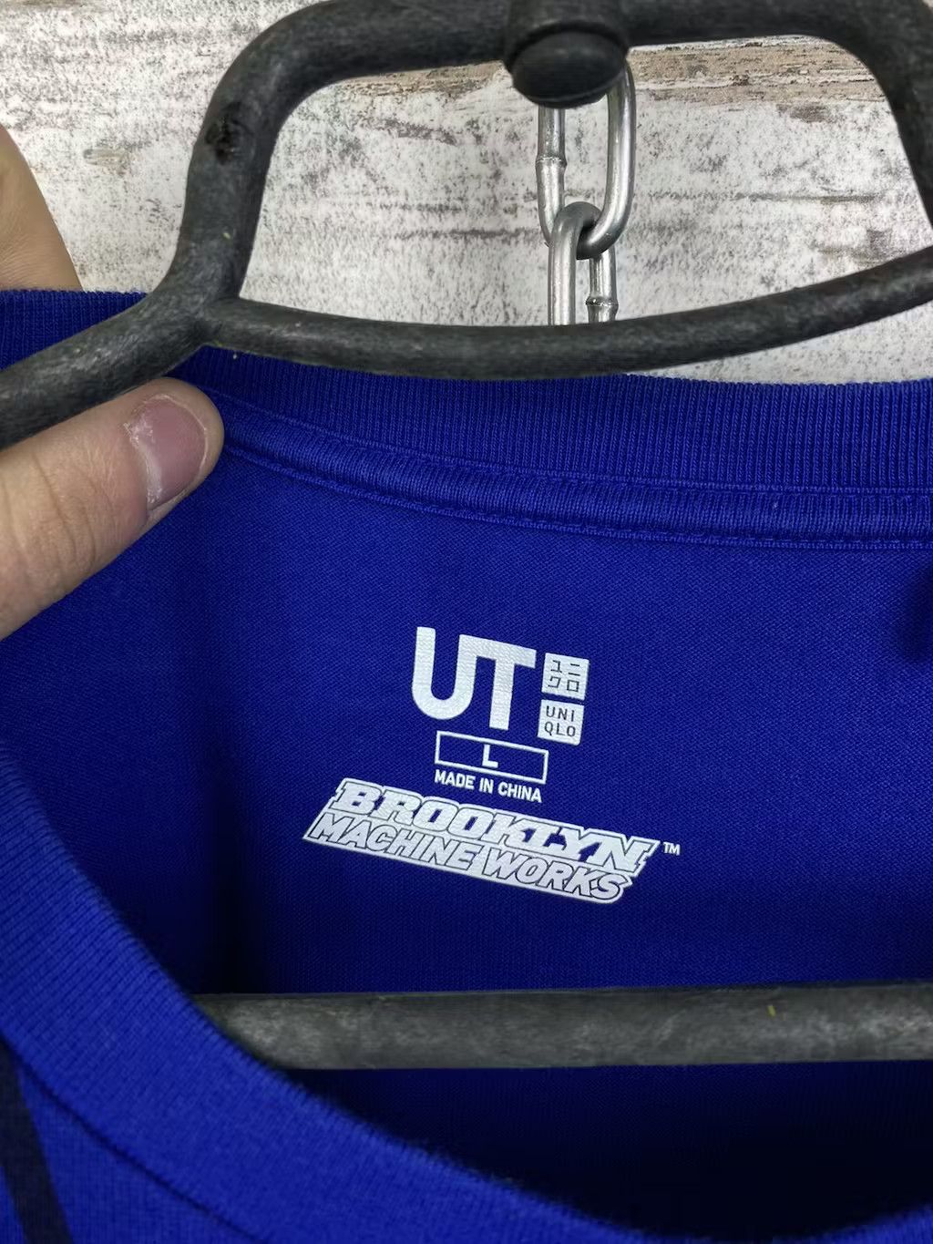Japanese Brand × Uniqlo Mens Uniqlo tshirt overprint japanese brand tee Size US L / EU 52-54 / 3 - 4 Thumbnail