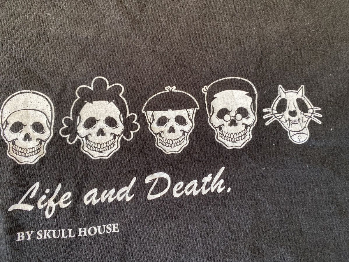 20471120 × Japanese Brand Vtg Skull House Happy life and Death tee Size US L / EU 52-54 / 3 - 5 Thumbnail