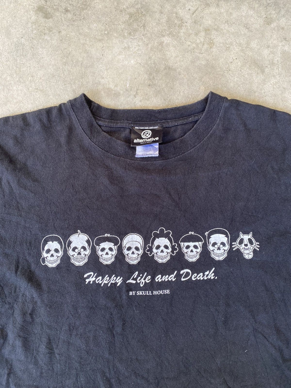 20471120 × Japanese Brand Vtg Skull House Happy life and Death tee Size US L / EU 52-54 / 3 - 3 Thumbnail