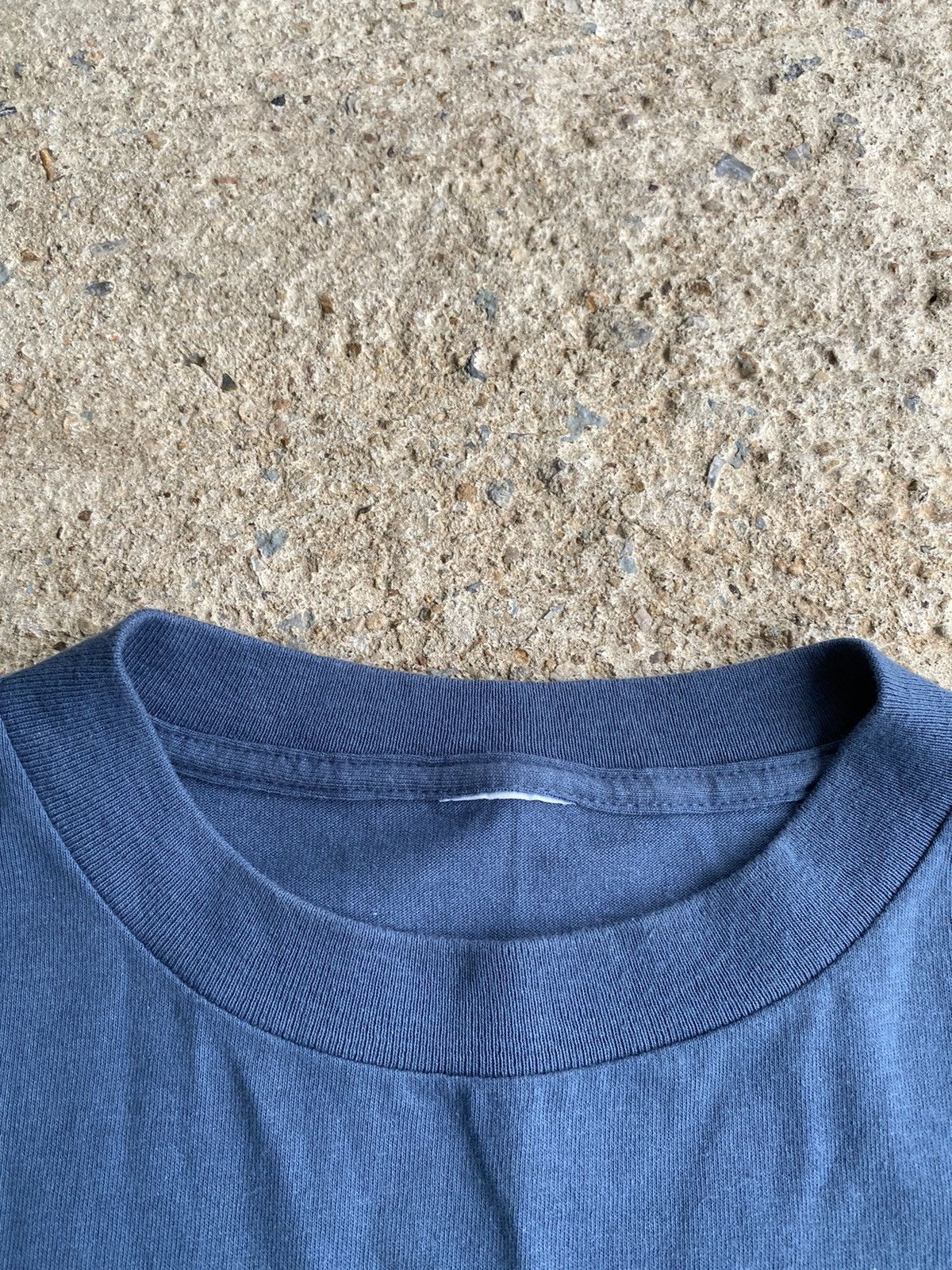 Band Tees × Vintage × Warner Bros Vintage 90’s LOONEY TUNES BEATLES ABBEY ROAD Shirt Size US XL / EU 56 / 4 - 3 Thumbnail