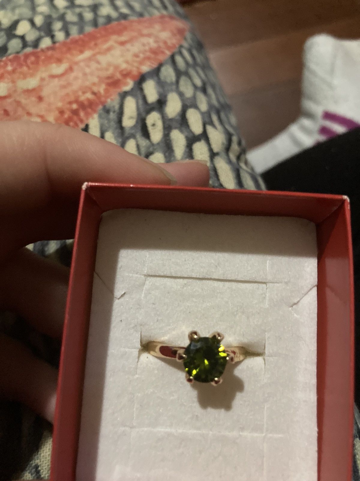 Jewelry Gold plated and olive jewelled ring Size ONE SIZE - 2 Thumbnail