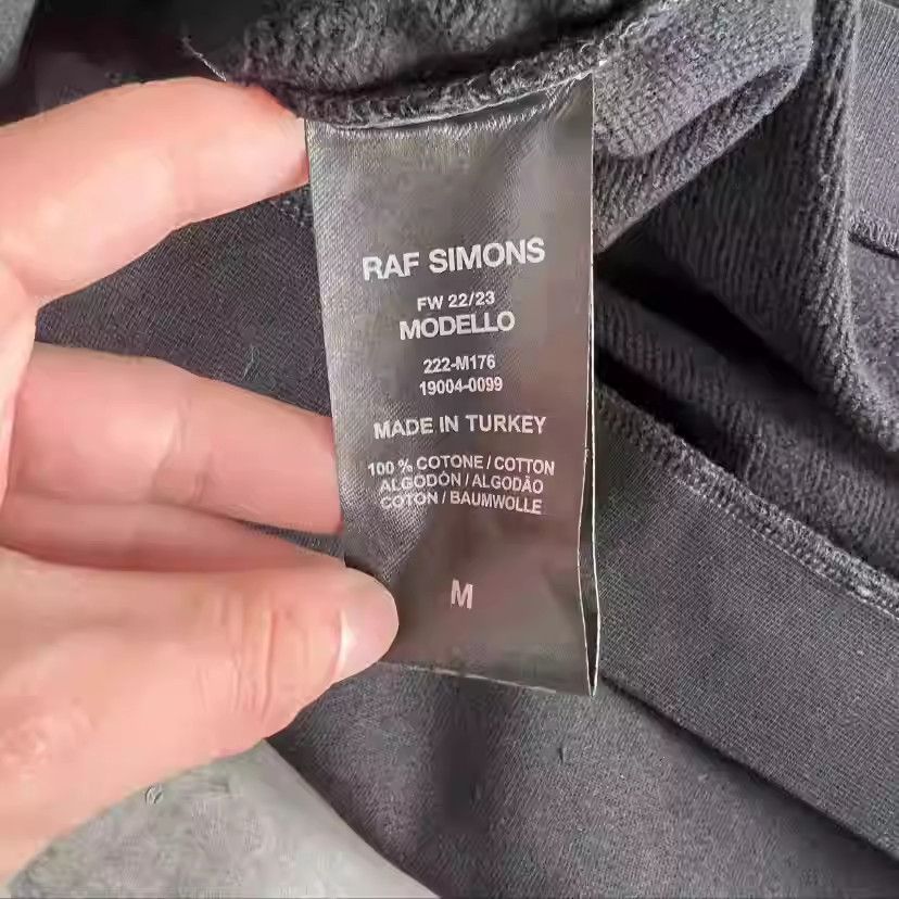 Raf Simons Raf Simons 22aw Destroyed Portrait Hooded Sweatshirt Size US M / EU 48-50 / 2 - 5 Thumbnail