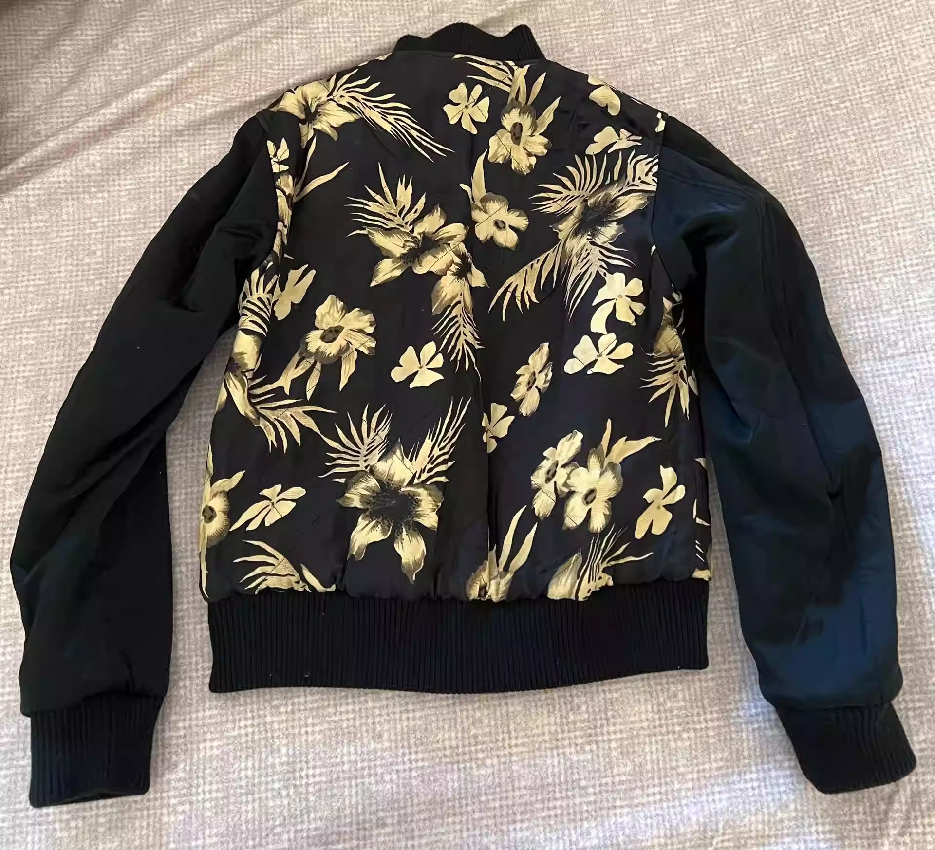 Dries Van Noten dries van noten 17aw floral embroidered bomber Size US S / EU 44-46 / 1 - 4 Thumbnail