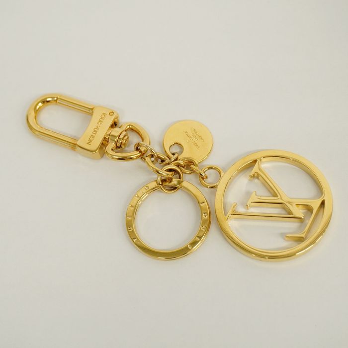 Louis Vuitton Bag Charm Lv Circle Key Chain Ring Gp Gold Hardware