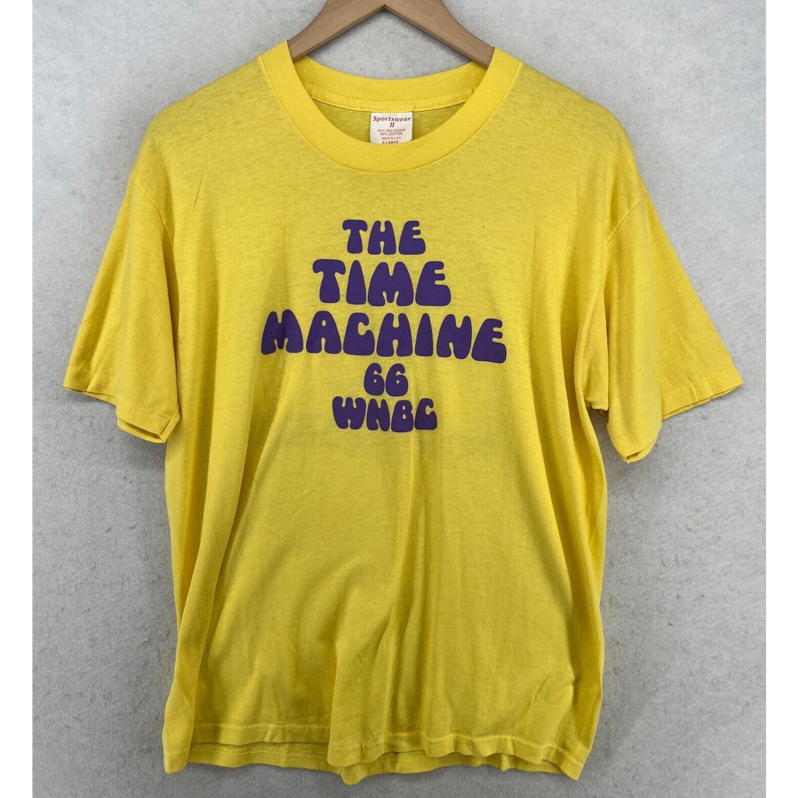 T-shirt Vintage Années 80 The TIME MACHINE 66 WNBC - Taille L, Couleur Jaune