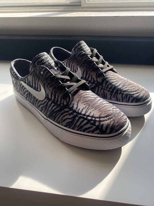 Janoski zebra online