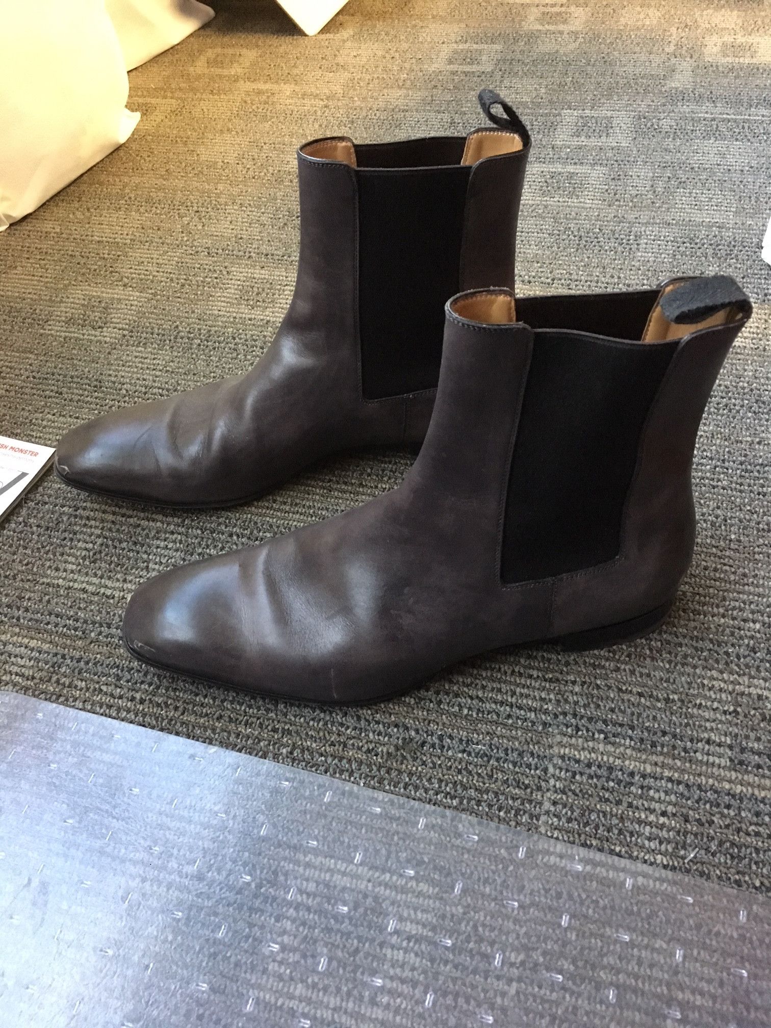 靴 Christian Louboutin ROADIE FLAT CALF P Men's Christian Louboutin Roadie Leather Flat Chelsea Boots Black