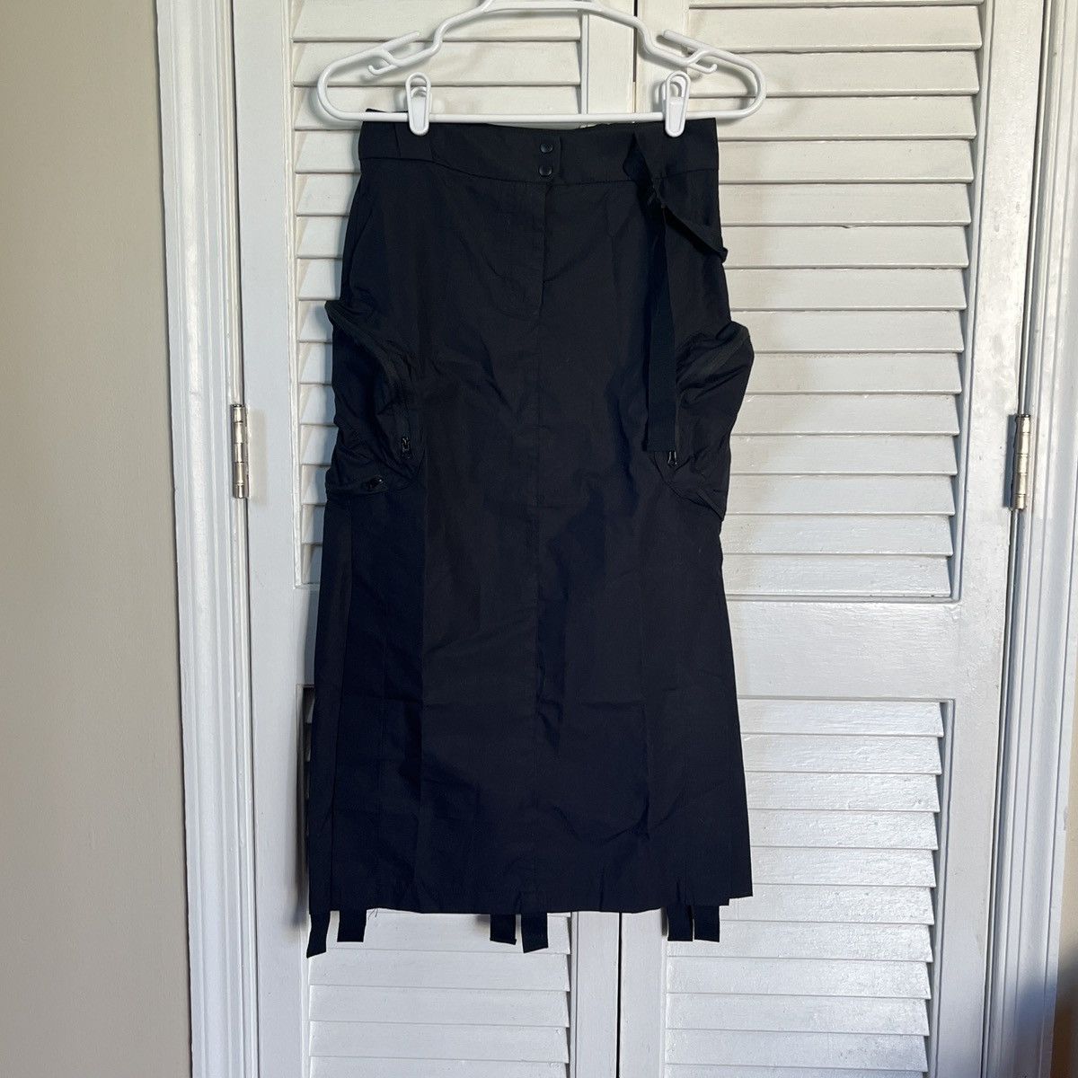 Hyein Seo Hyein Seo Black Utility Cargo Skirt Size 26" / US 2 / IT 38 - 3 Thumbnail
