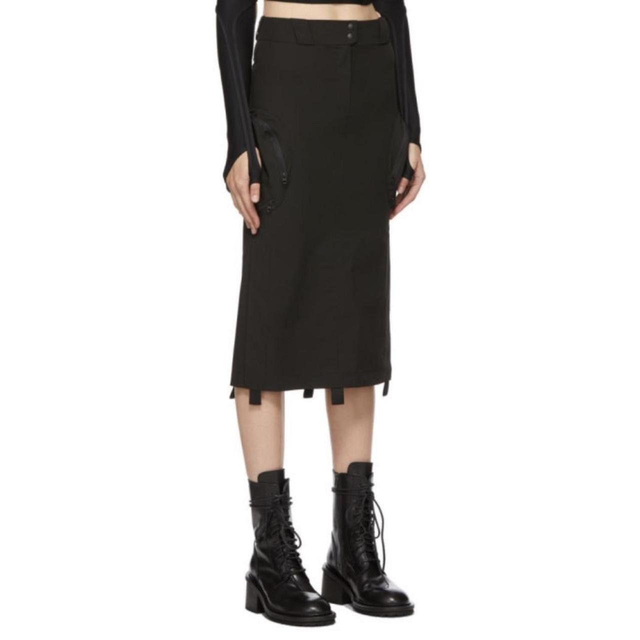 Hyein Seo Hyein Seo Black Utility Cargo Skirt Size 26" / US 2 / IT 38 - 2 Thumbnail