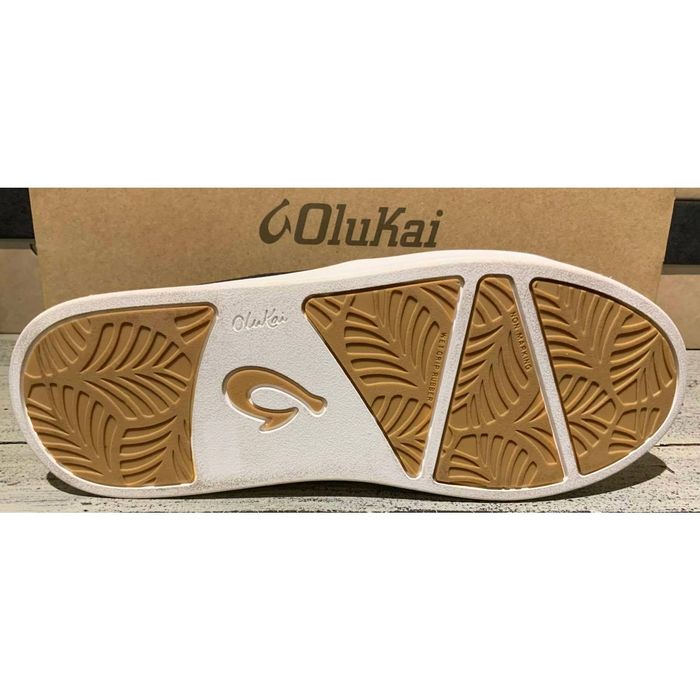 OluKai Women's Ki'ihele Shoes- Black