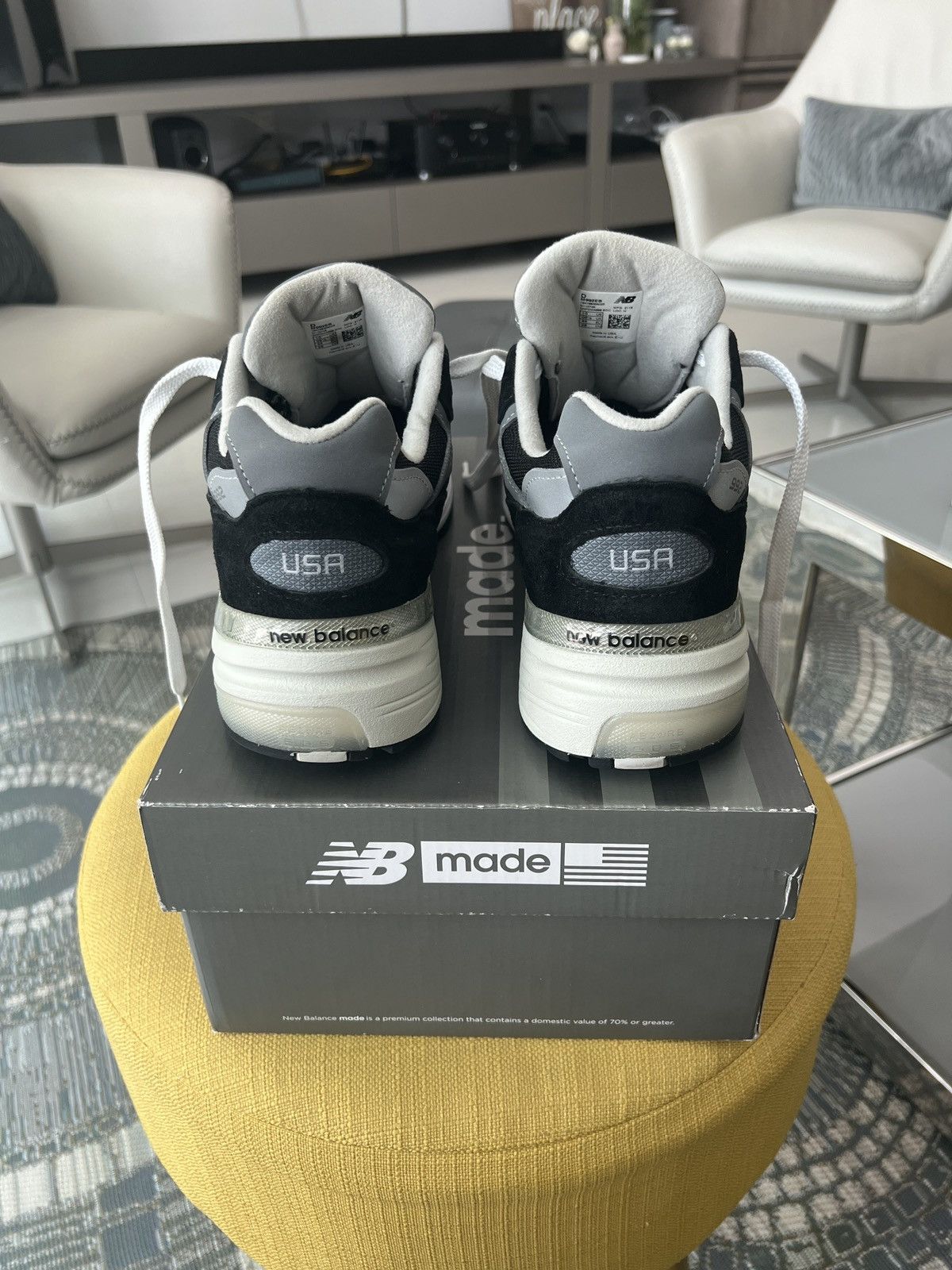 New Balance New Balance 992 Sneaker Size US 10 / EU 43 - 4 Thumbnail