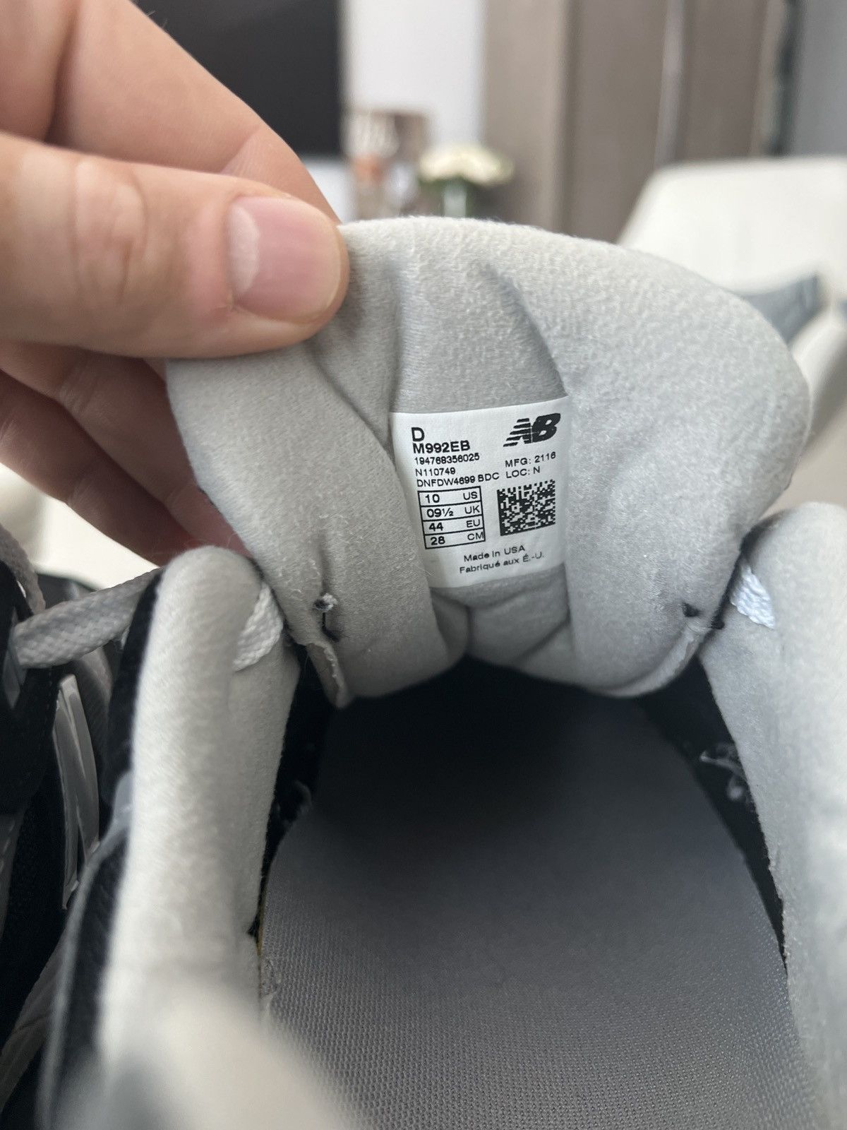 New Balance New Balance 992 Sneaker Size US 10 / EU 43 - 3 Thumbnail