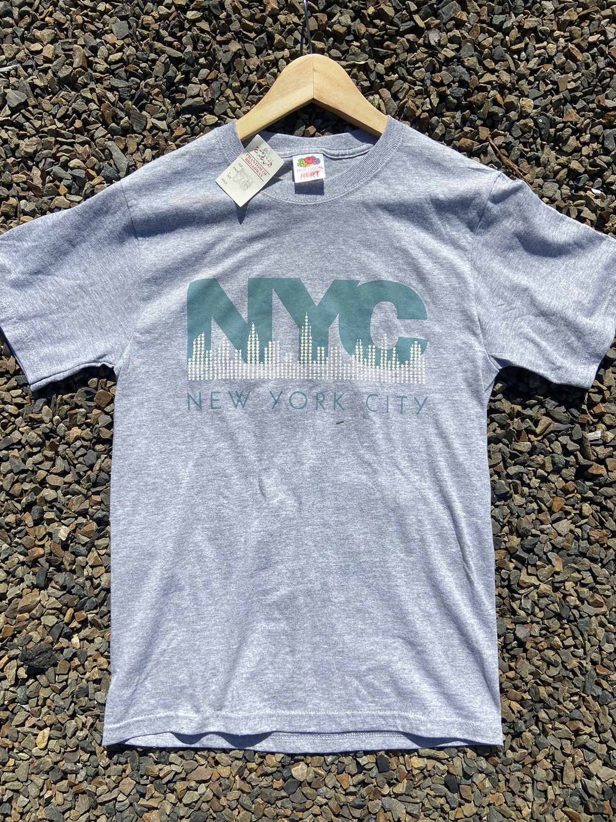 Fruit Of The Loom Fruit of the Loom unisex T shirts Size US S / EU 44-46 / 1 - 7 Thumbnail