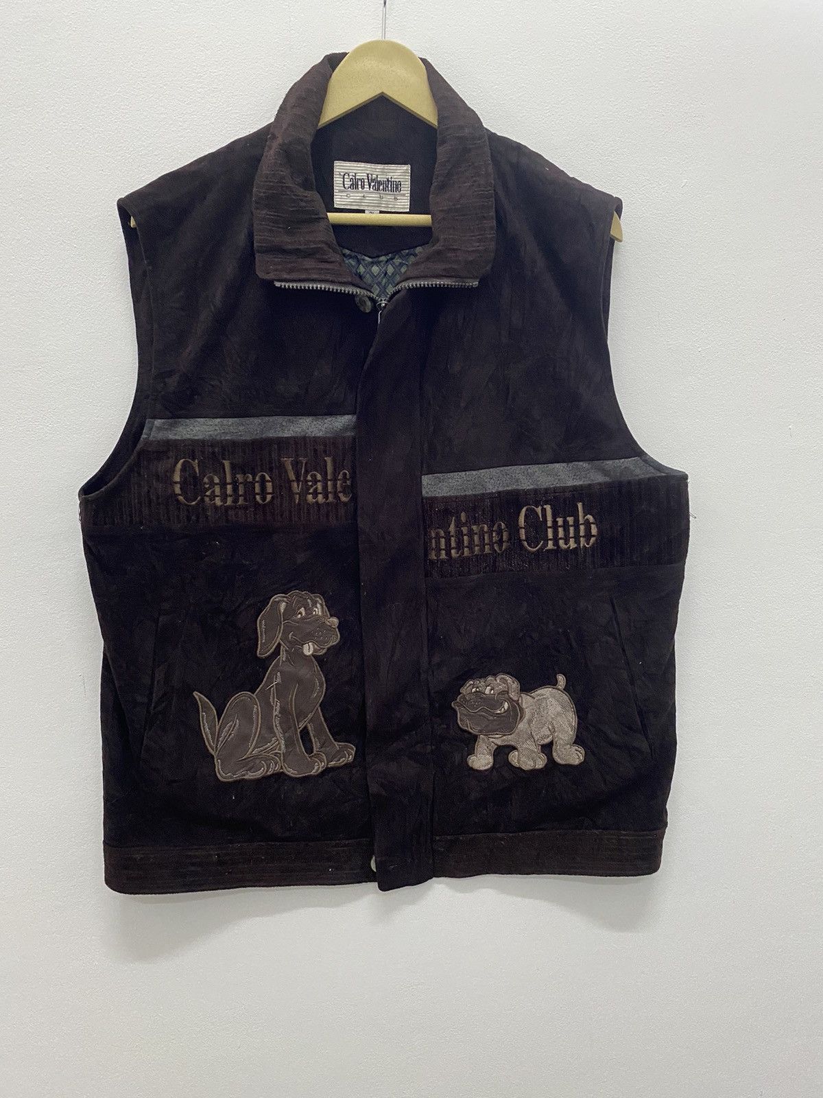 Vintage Carlo Valentino Embroidered Dogs Big Logo