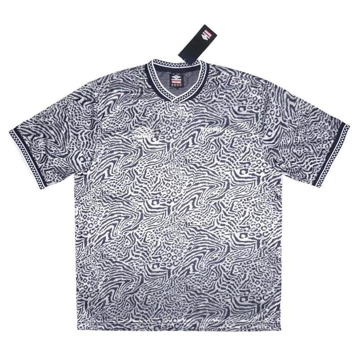 Supreme Supreme x Umbro Jacquard Animal Print Soccer Jersey SS23