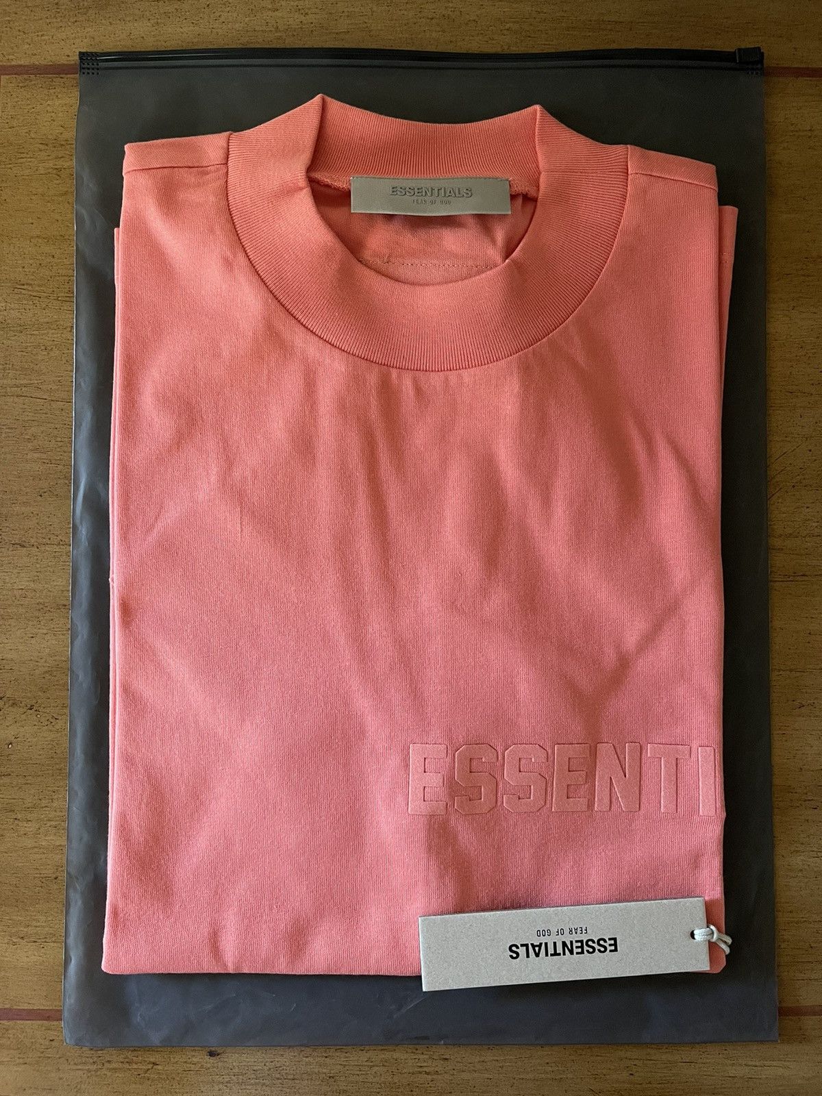 FOG FOG - Essentials Fear Of God Coral T-Shirt Size X-Small Size US XS / EU 42 / 0 - 1 Thumbnail