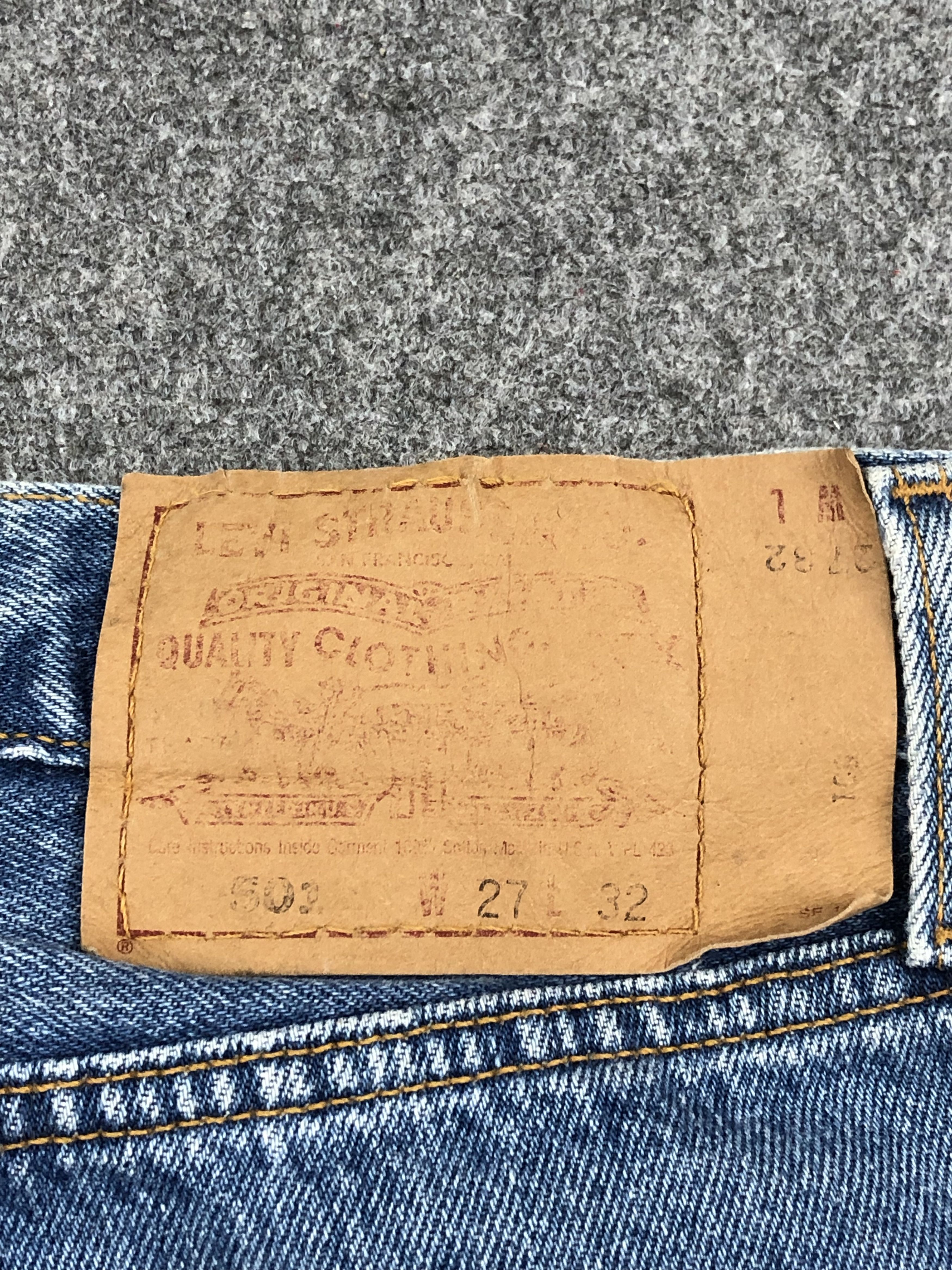 Levi's Vintage Levis 501 Faded Blue Women Jeans DP1678 Size 26" / US 2 / IT 38 - 5 Thumbnail