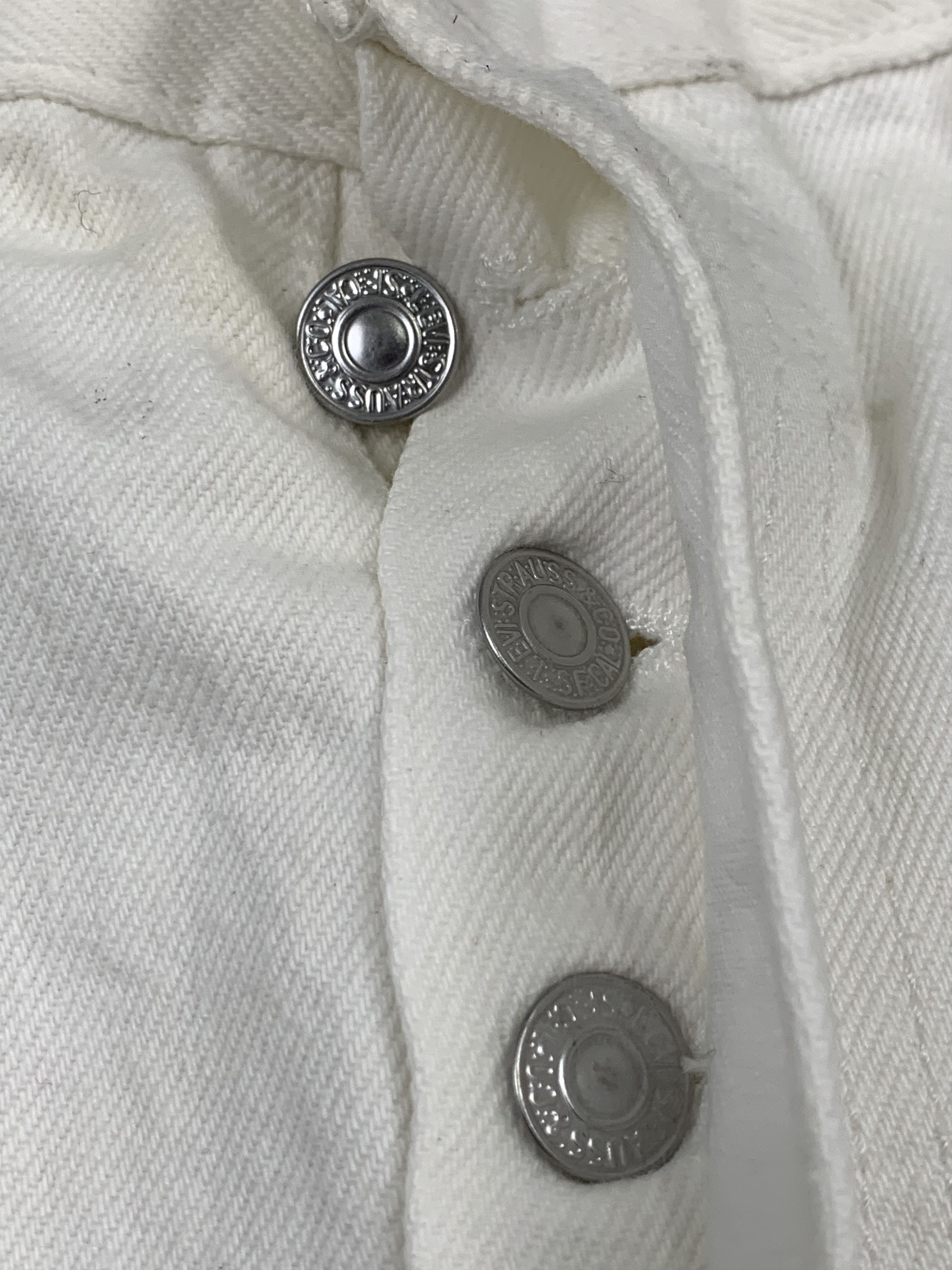 Levi's × Vintage Vintage Levis 501 White Jeans Size US 33 - 13 Thumbnail