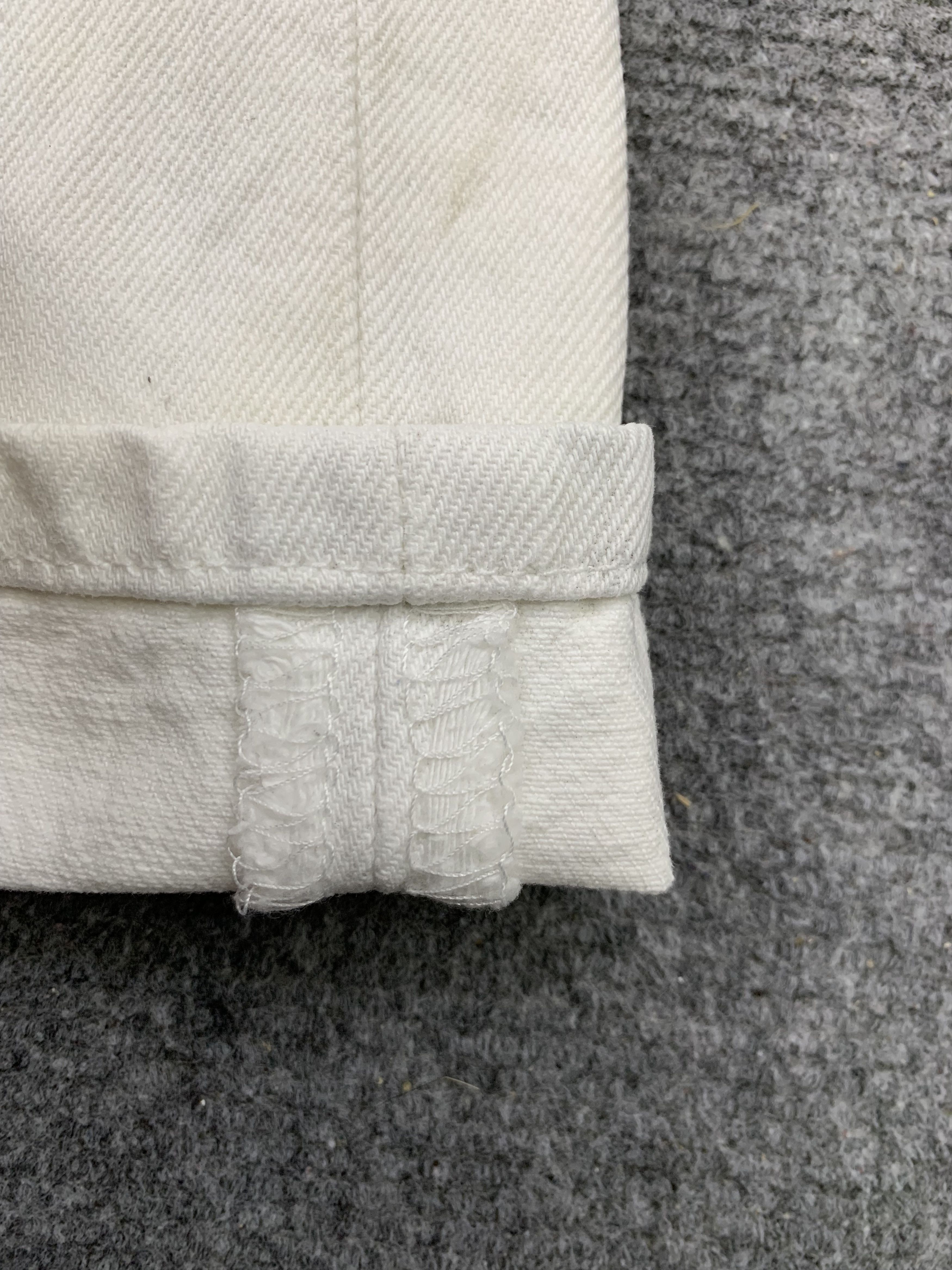 Levi's × Vintage Vintage Levis 501 White Jeans Size US 33 - 11 Thumbnail