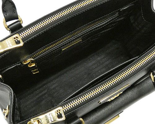 Prada Prada Saffiano Lux Metropolis Shoulder Bag Nero Black