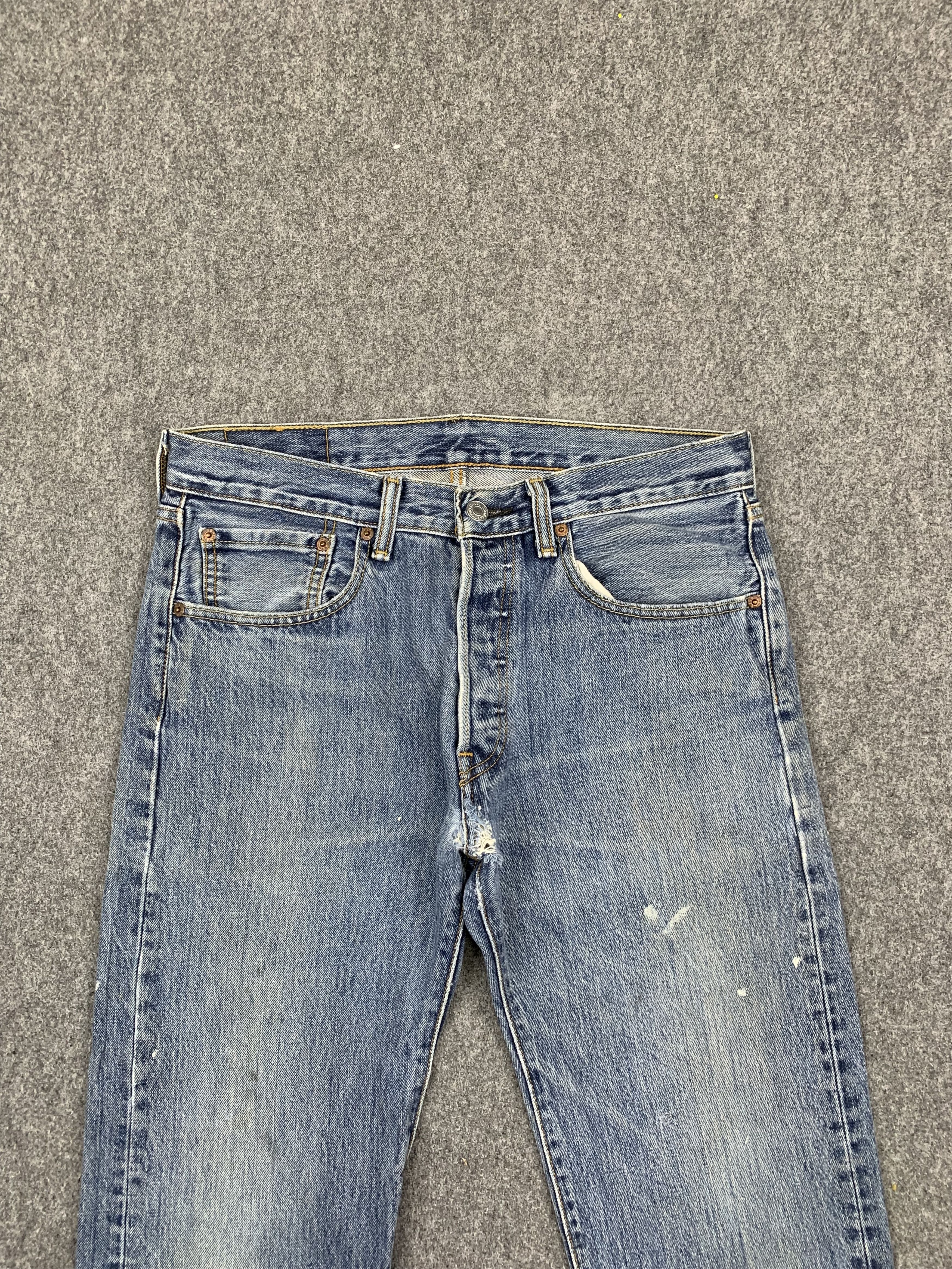 Levi's × Vintage Vintage Levis 501 Faded Blue Jeans DP1713 Size US 32 / EU 48 - 2 Thumbnail