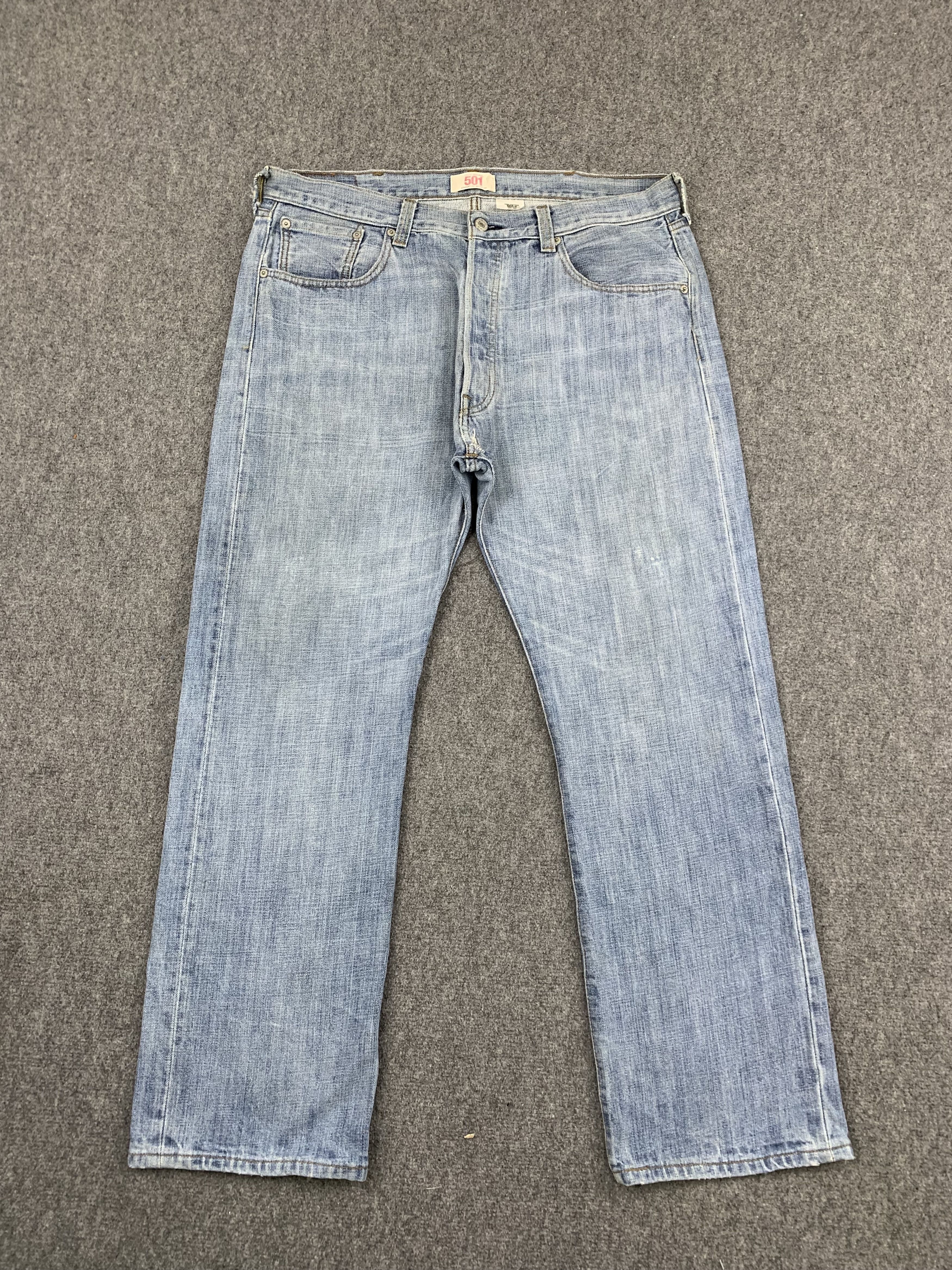 image of Levis 501 Faded Blue Jeans in Blue Denim, Men's (Size 37)