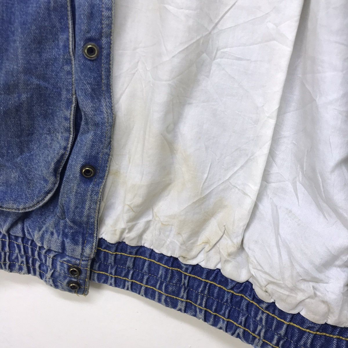 Japanese Brand Saddlery Street Fashion Japanese Brand Two Tone Denim Jacket Size US S / EU 44-46 / 1 - 24 Thumbnail