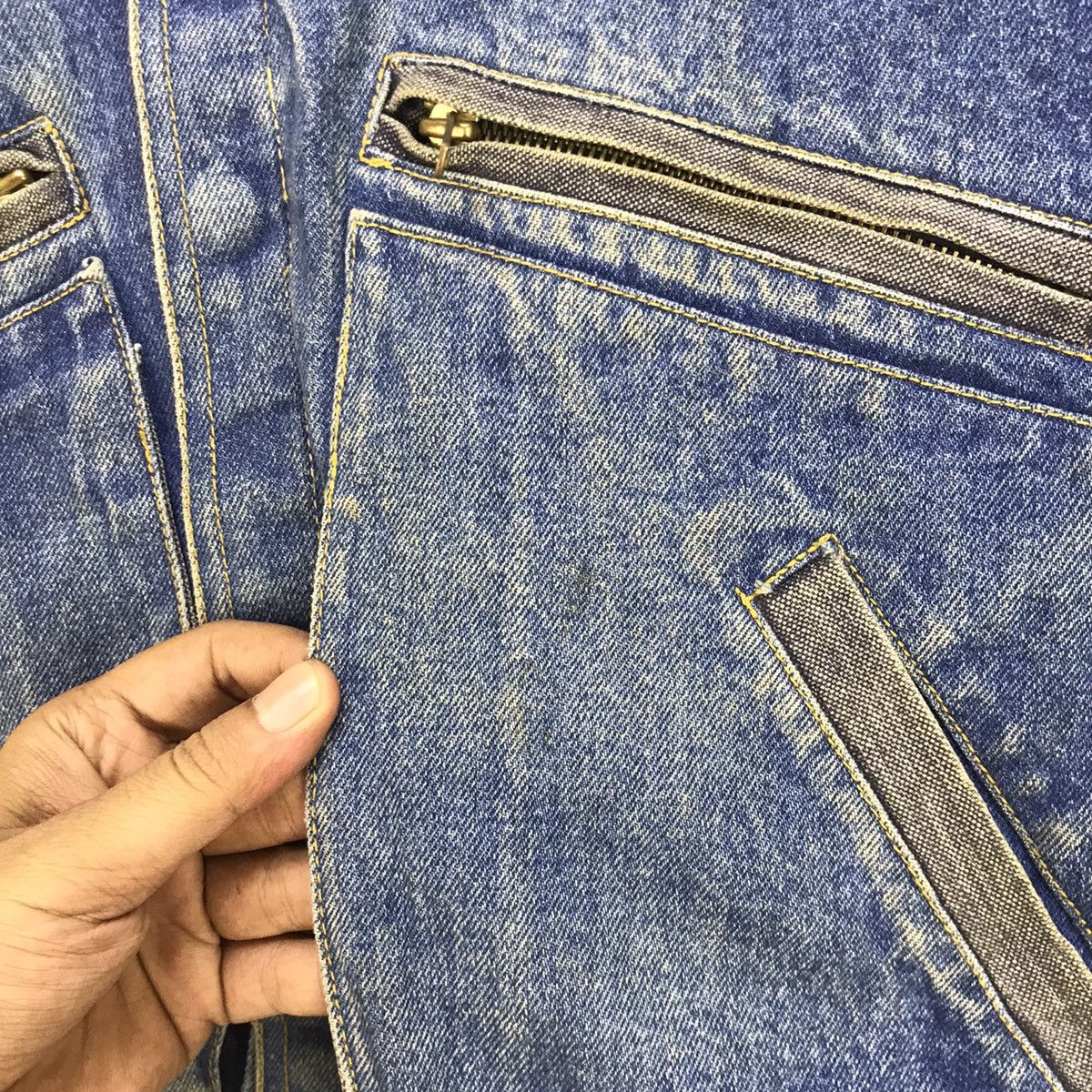 Japanese Brand Saddlery Street Fashion Japanese Brand Two Tone Denim Jacket Size US S / EU 44-46 / 1 - 11 Thumbnail
