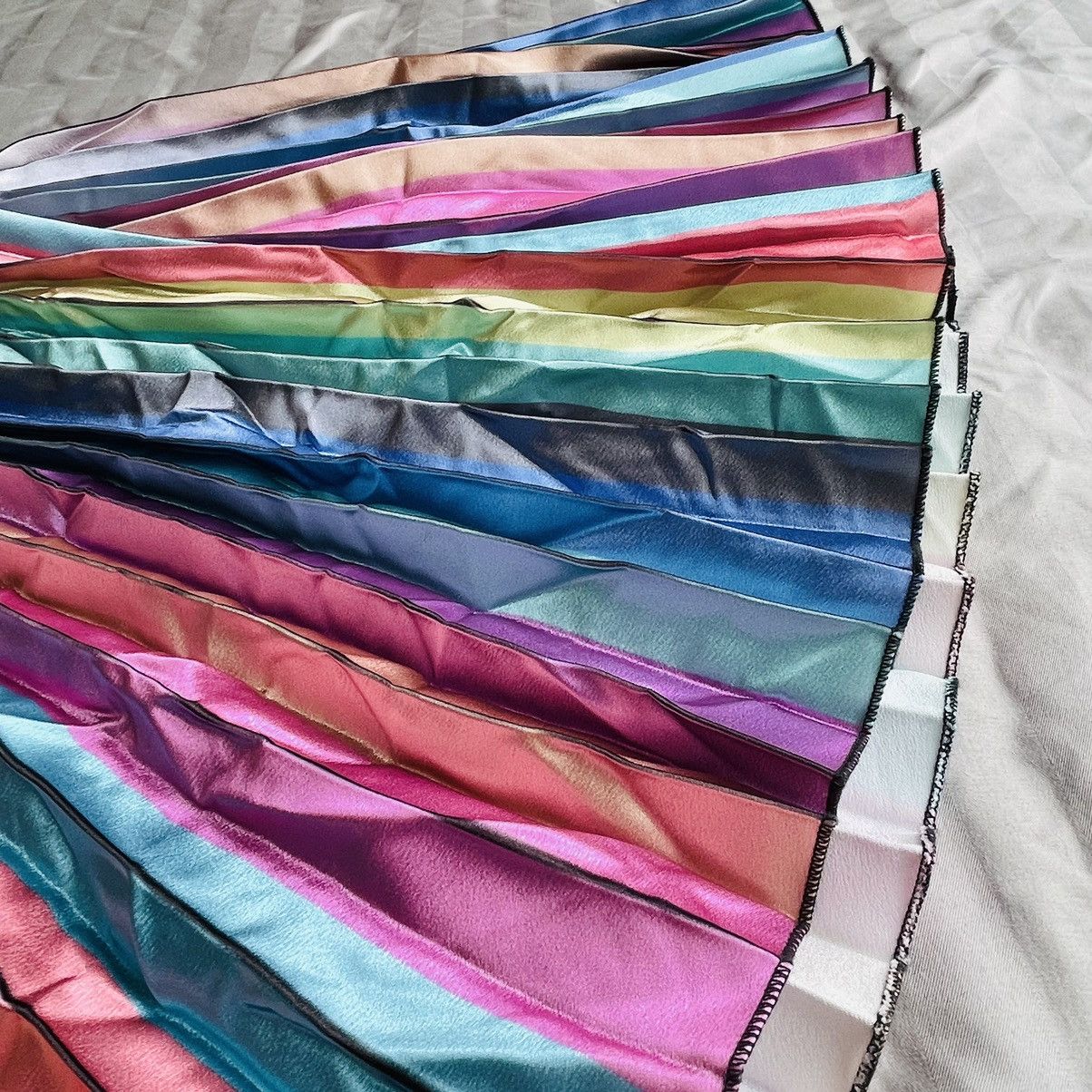 Seditionaries Neon Color Block Pleated Maxi Skirt Size 28" / US 6 / IT 42 - 3 Thumbnail