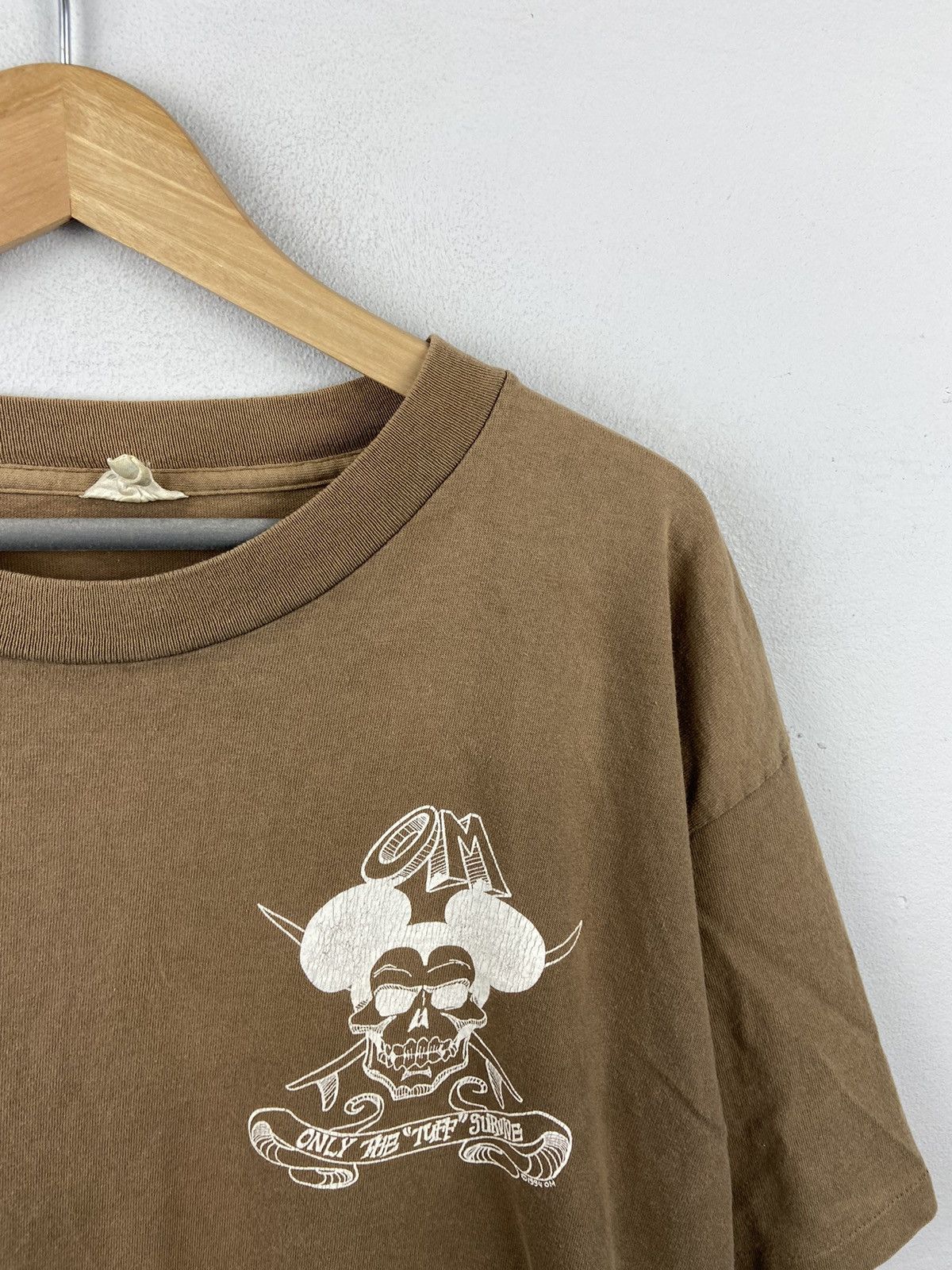 Vintage Vintage Om Skateboard”Only The Tuff Survive “Surf Rare Tee Size US XL / EU 56 / 4 - 10 Thumbnail