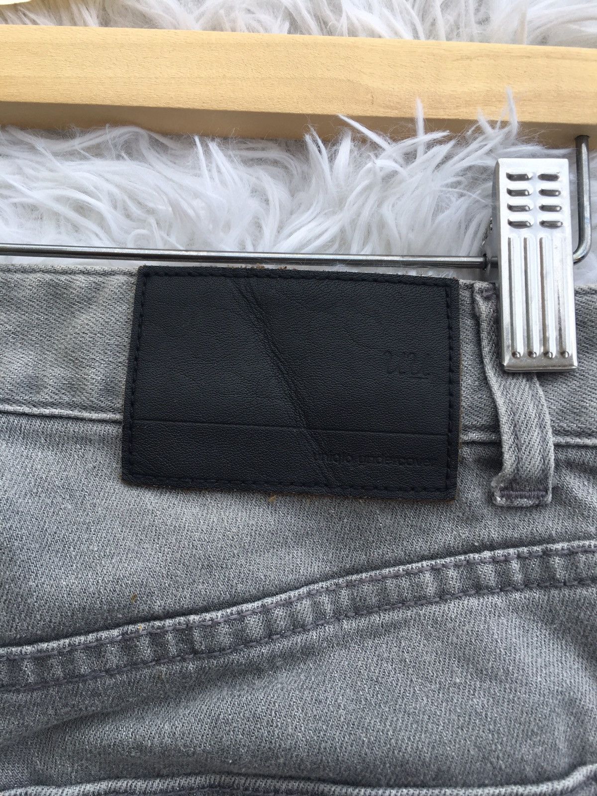 Jun Takahashi Rare Undercover Uniqlo Jeans Size US 31 - 21 Thumbnail