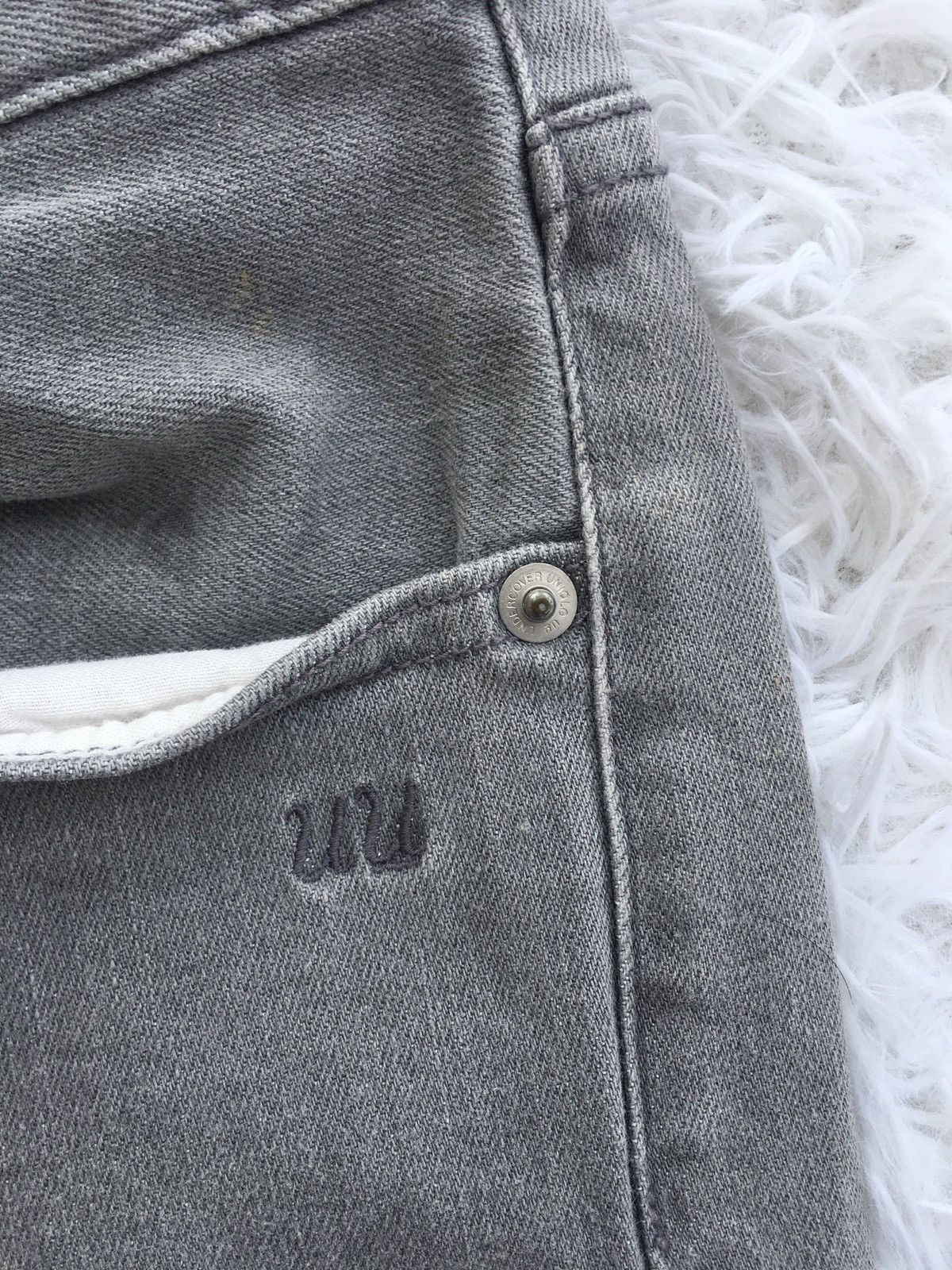 Jun Takahashi Rare Undercover Uniqlo Jeans Size US 31 - 11 Thumbnail