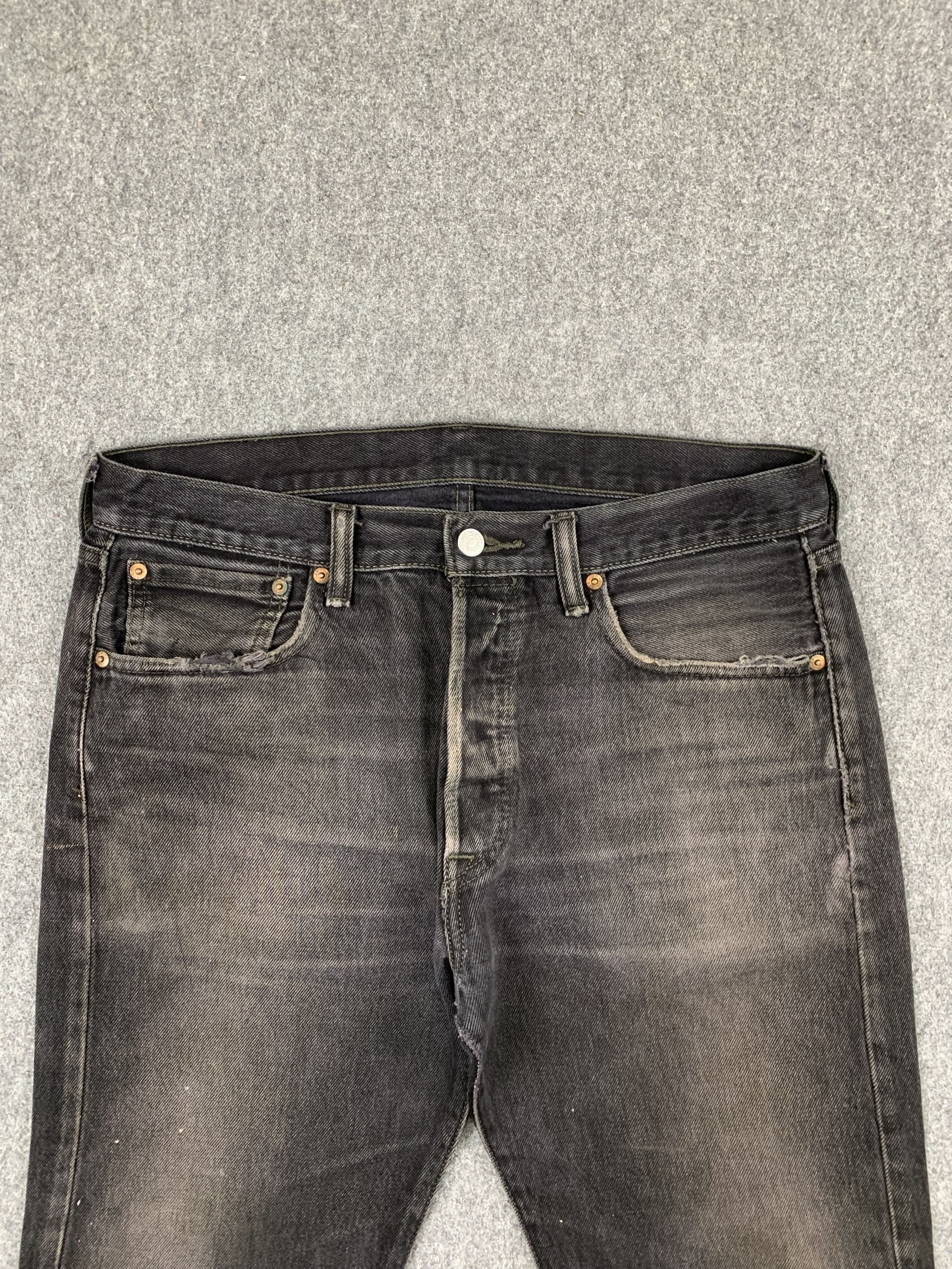 Levi's Vintage Levis 501 Faded Blue Jeans DP1790 Size US 33 - 2 Thumbnail