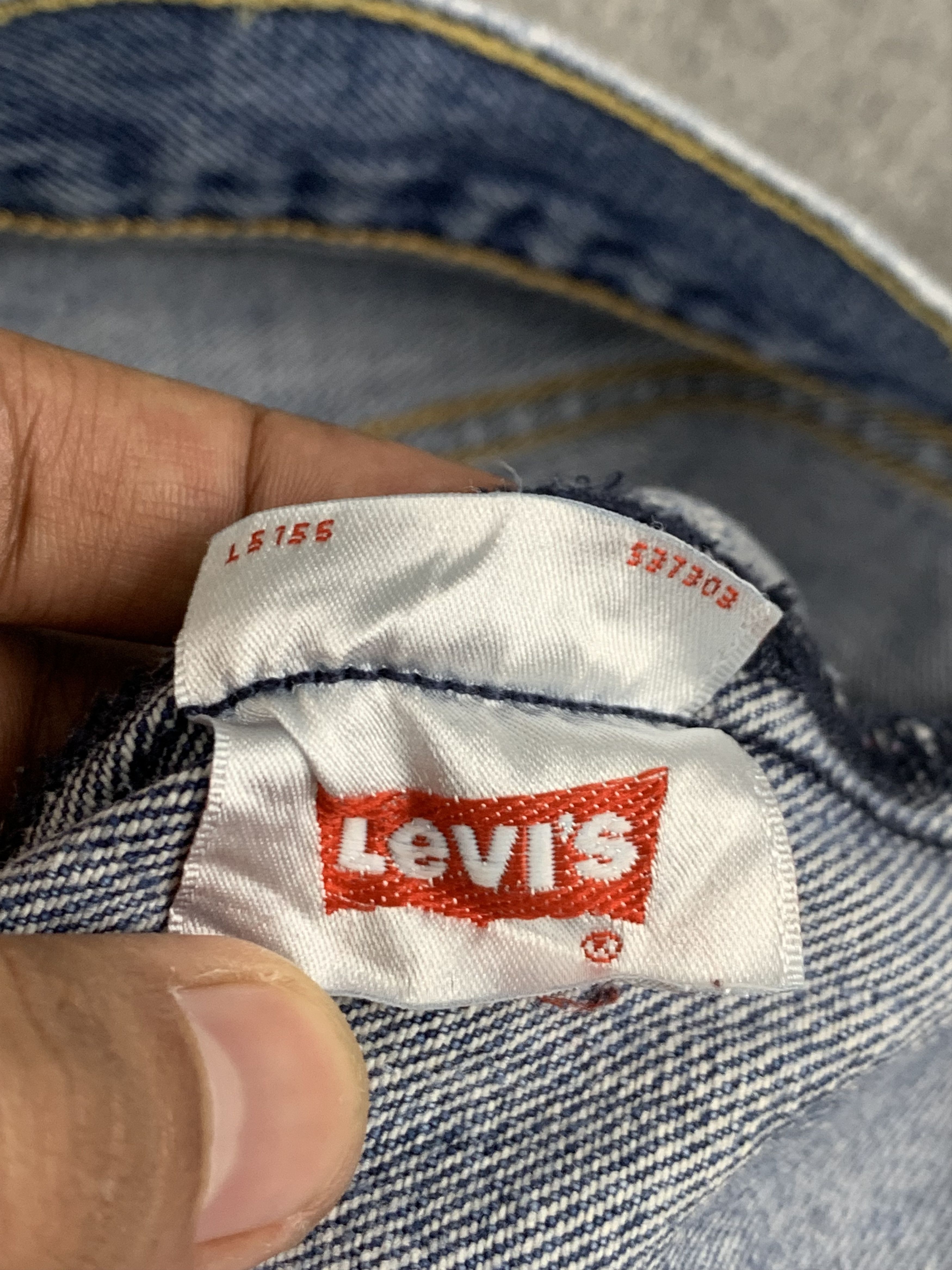 Levi's × Vintage Vintage Levis 501 Faded Blue Jeans Size US 35 - 6 Thumbnail