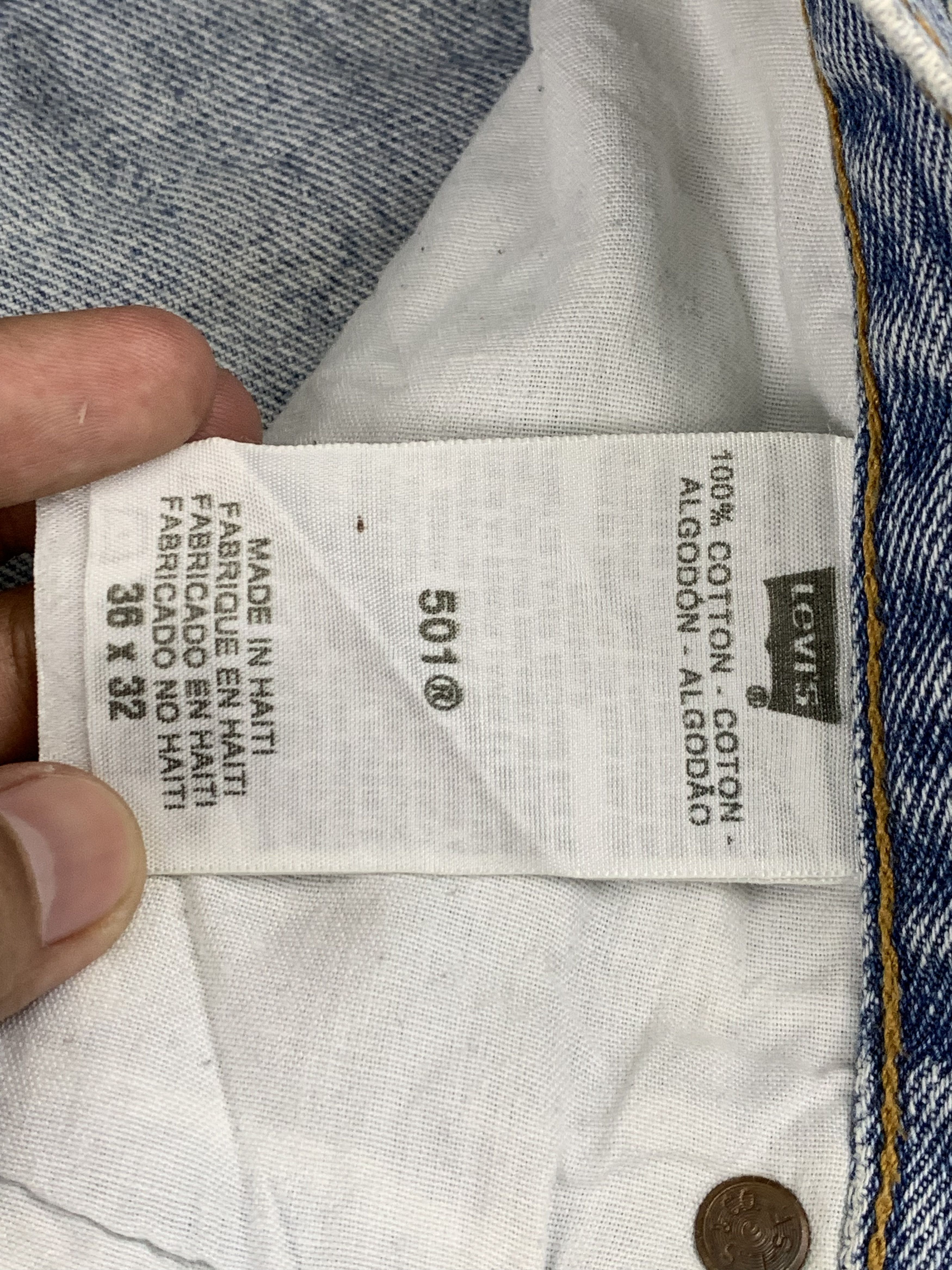 Levi's × Vintage Vintage Distressed Levis 501 Faded Blue Jeans Size US 38 / EU 54 - 9 Thumbnail