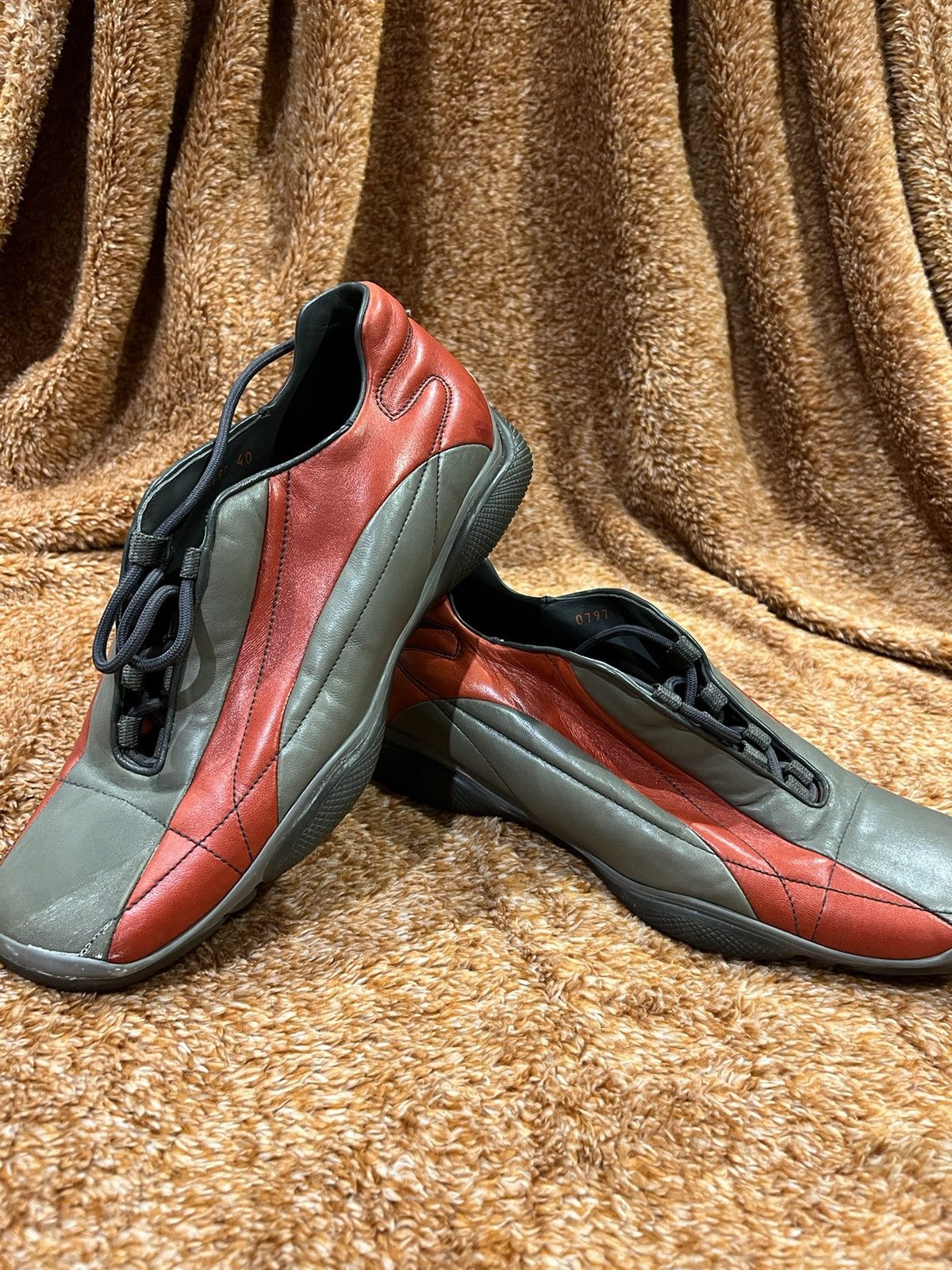 Prada × Vintage Vintage Prada Flat Shoes Semi Leather Size 40 Size US 9.5 / EU 42-43 - 4 Thumbnail