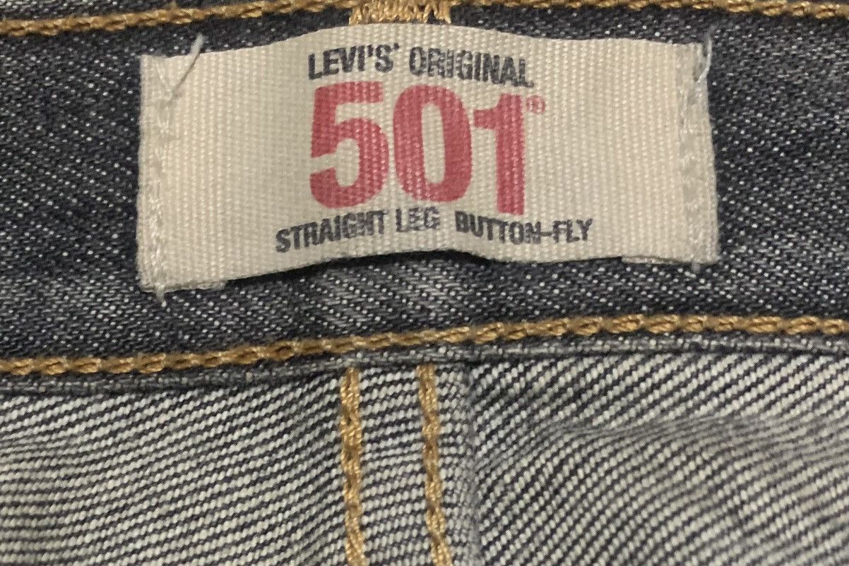 Levi's Vintage Levis 501 Faded Black Jeans Size US 35 - 7 Thumbnail