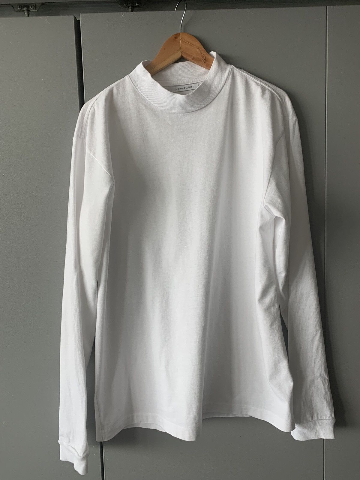 John Elliott John Elliott Mock Neck Long Sleeve T-Shirt Size US S / EU 44-46 / 1 - 1 Thumbnail