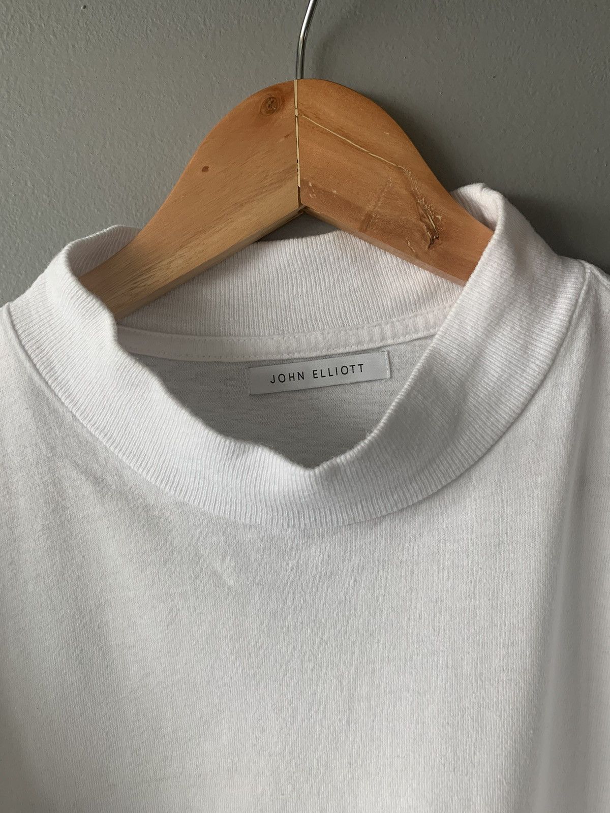 John Elliott John Elliott Mock Neck Long Sleeve T-Shirt Size US S / EU 44-46 / 1 - 2 Thumbnail